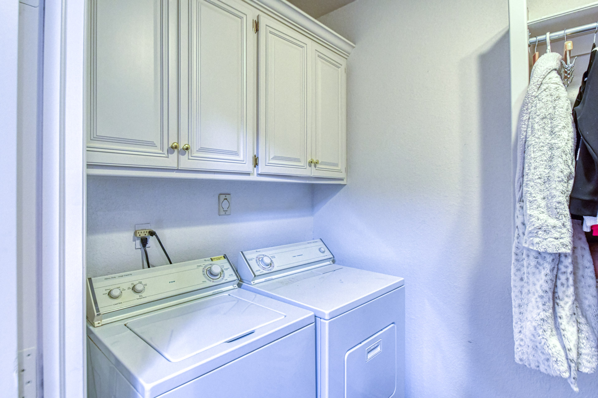 Norman, Oklahoma, 73072, United States, 4 Bedrooms Bedrooms, ,3 BathroomsBathrooms,Residential,For Sale,1967974