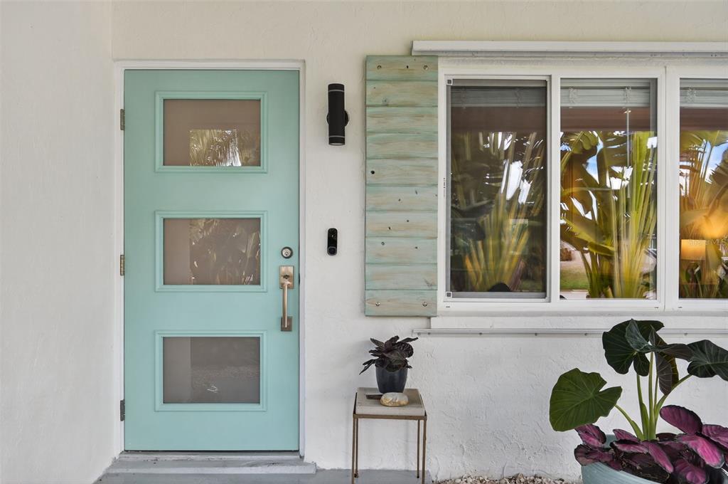 Sarasota, Florida, 34239, United States, 3 Bedrooms Bedrooms, ,2 BathroomsBathrooms,Residential,For Sale,1991192