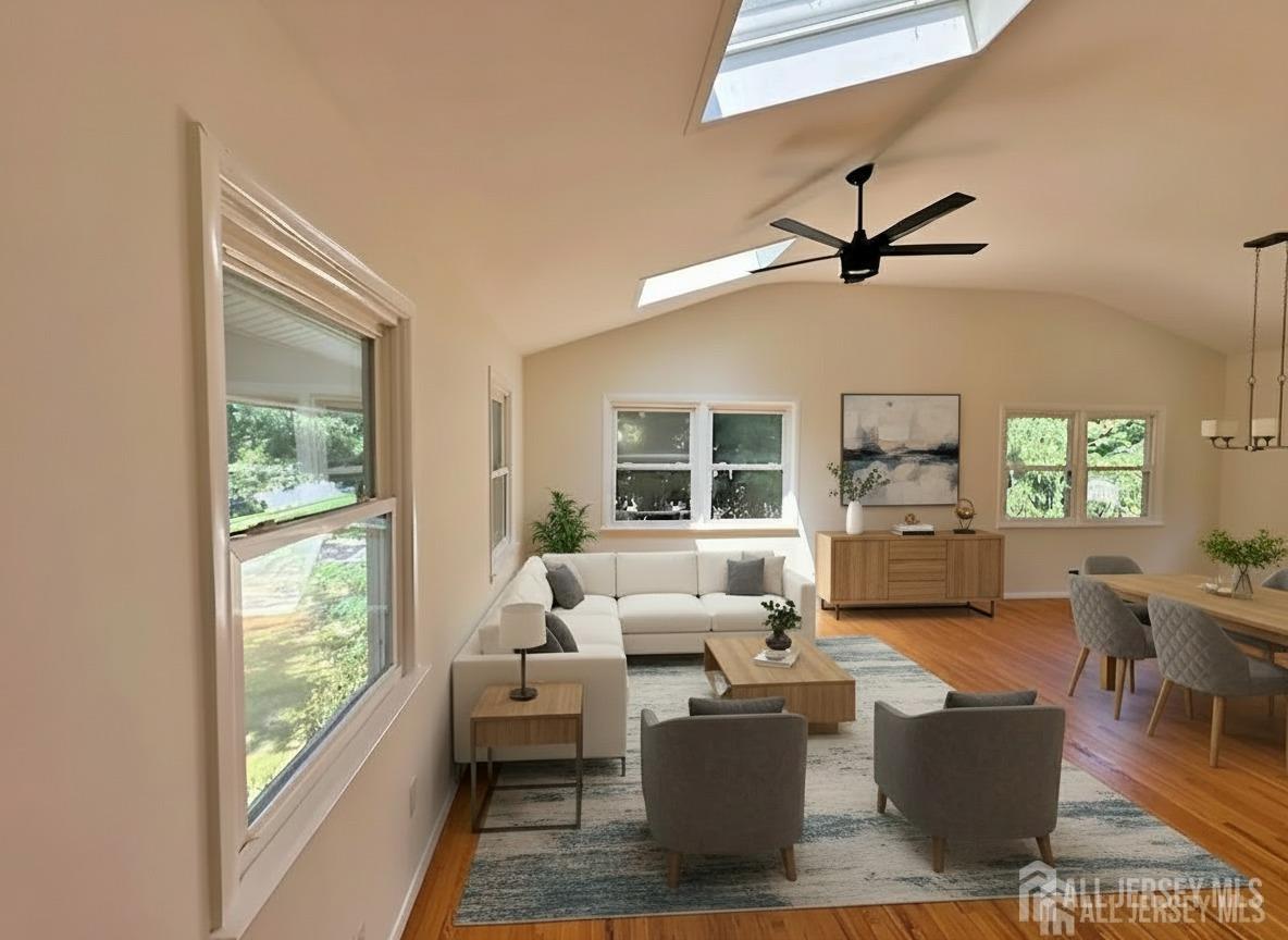 West Windsor, New Jersey, 08550, United States, 5 Bedrooms Bedrooms, ,3 BathroomsBathrooms,Residential,For Sale,1981003