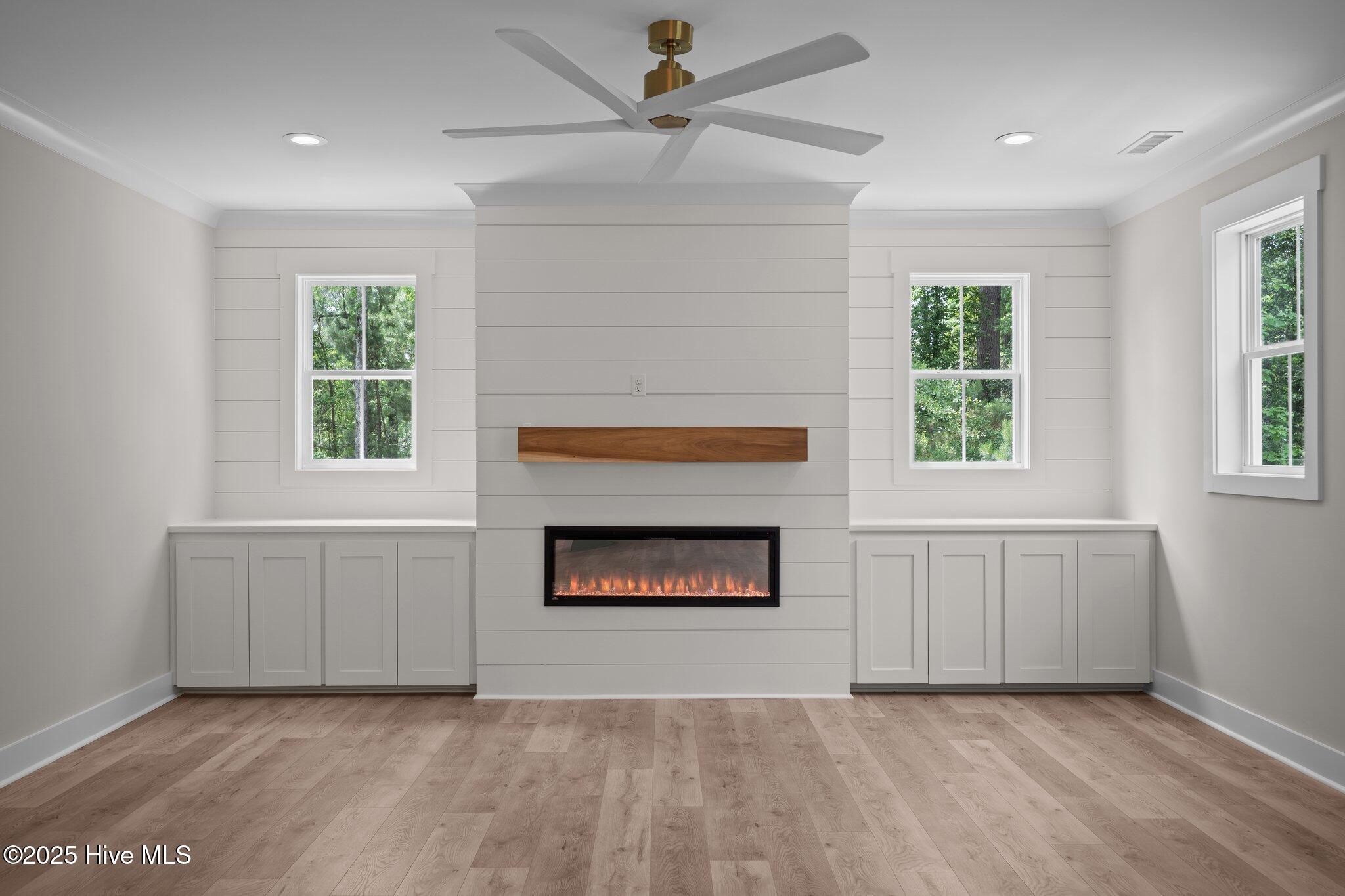 Wilmington, North Carolina, 28411, United States, 4 Bedrooms Bedrooms, ,4 BathroomsBathrooms,Residential,For Sale,1979455