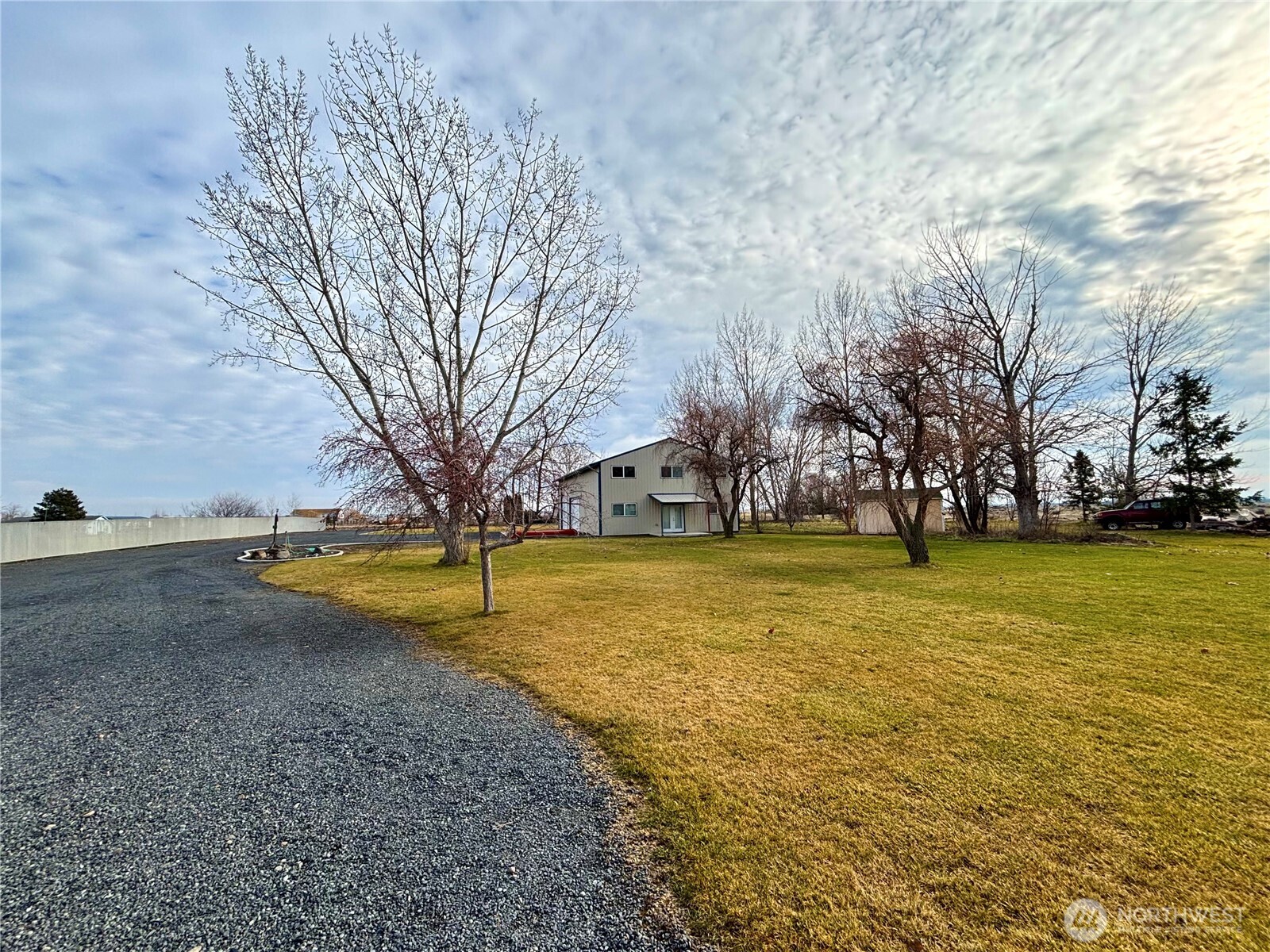 Moses Lake, Washington, 98837, United States, 3 Bedrooms Bedrooms, ,2 BathroomsBathrooms,Residential,For Sale,1876419