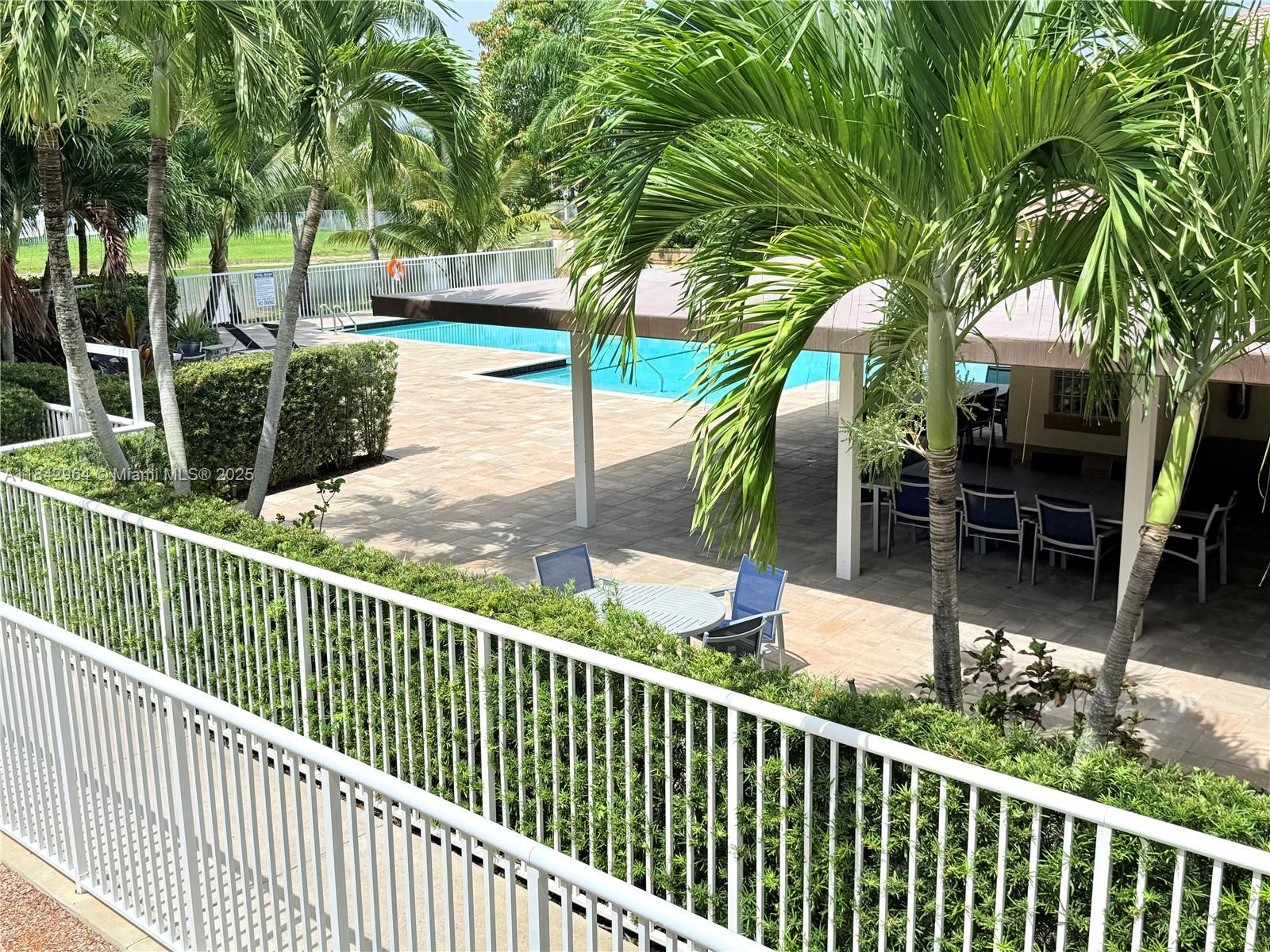 Weston, Florida, 33326, United States, 5 Bedrooms Bedrooms, ,4 BathroomsBathrooms,Residential,For Sale,1987523