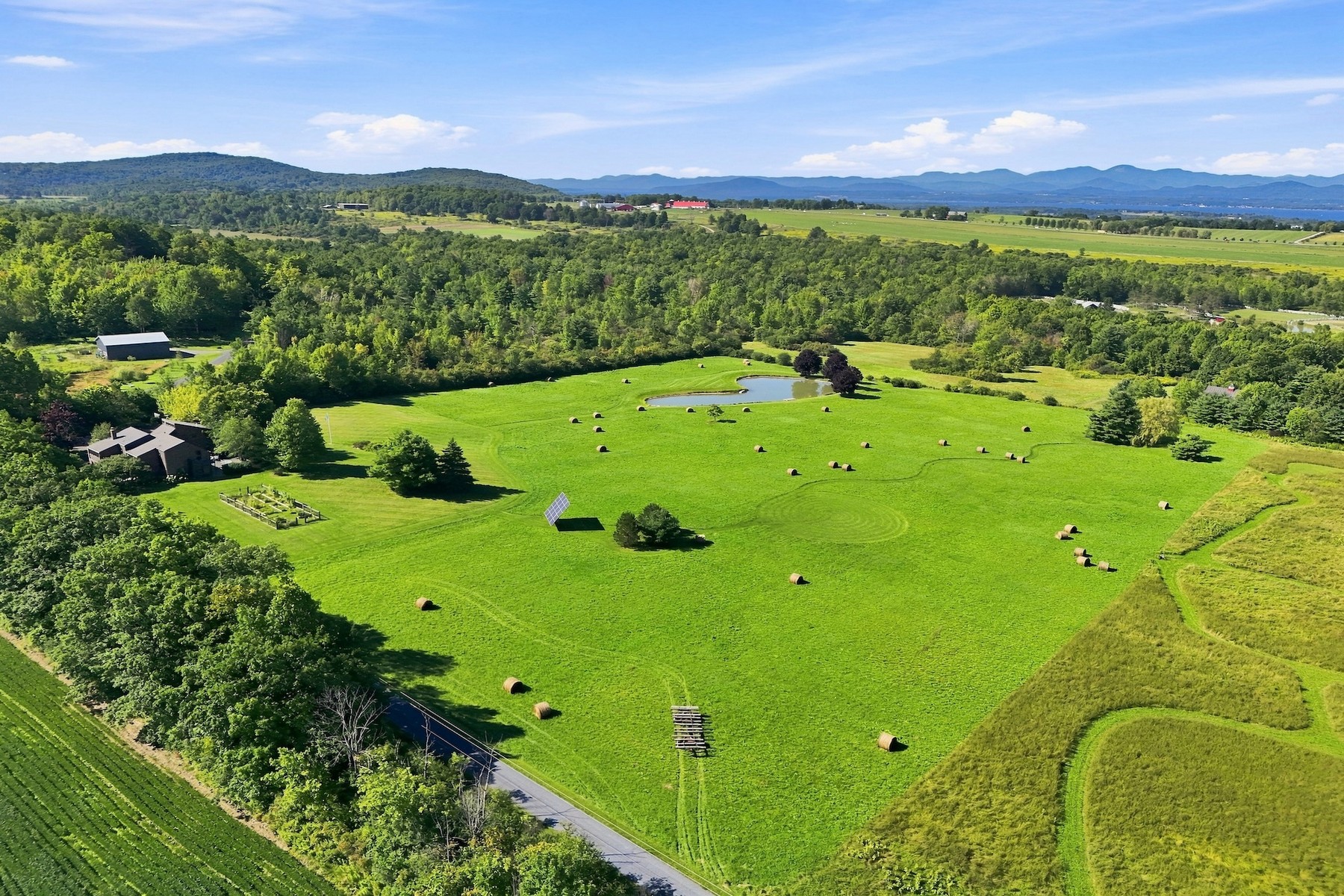  790 Lime Kiln Road - 物件實景