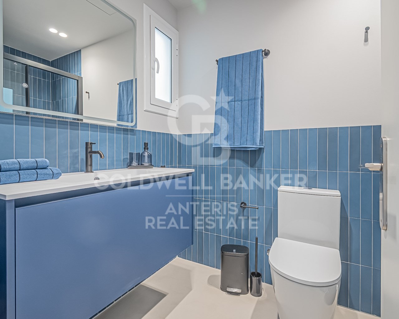 Barcelona, Catalonia, ES, 3 Bedrooms Bedrooms, ,2 BathroomsBathrooms,Residential,For Sale,1827864