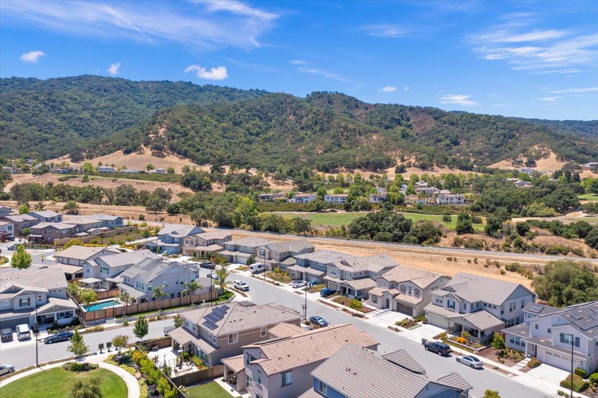 Gilroy, California, 95020, United States, 4 Bedrooms Bedrooms, ,3 BathroomsBathrooms,Residential,For Sale,1907628
