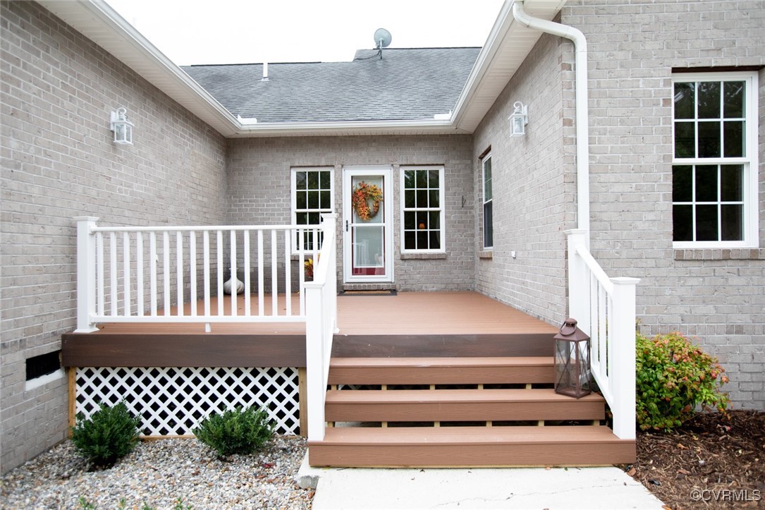Farmville, Virginia, 23901, United States, 4 Bedrooms Bedrooms, ,5 BathroomsBathrooms,Residential,For Sale,1916348