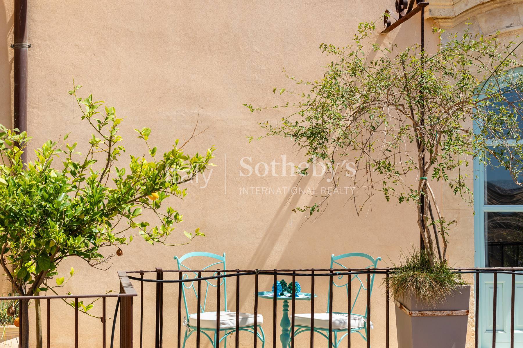  Historic noble residence overlooking the Cathedral of Noto - 物件實景
