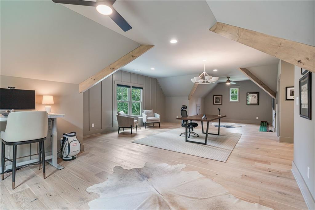 Canton, Georgia, 30115, United States, 5 Bedrooms Bedrooms, ,5 BathroomsBathrooms,Residential,For Sale,1878589