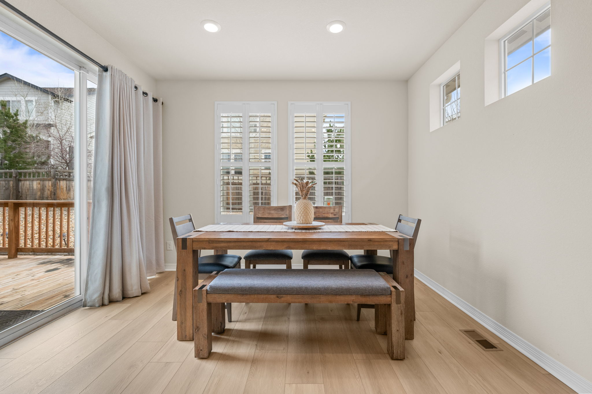  Move-In Ready Ranch With Great Curb Appeal - 物件實景