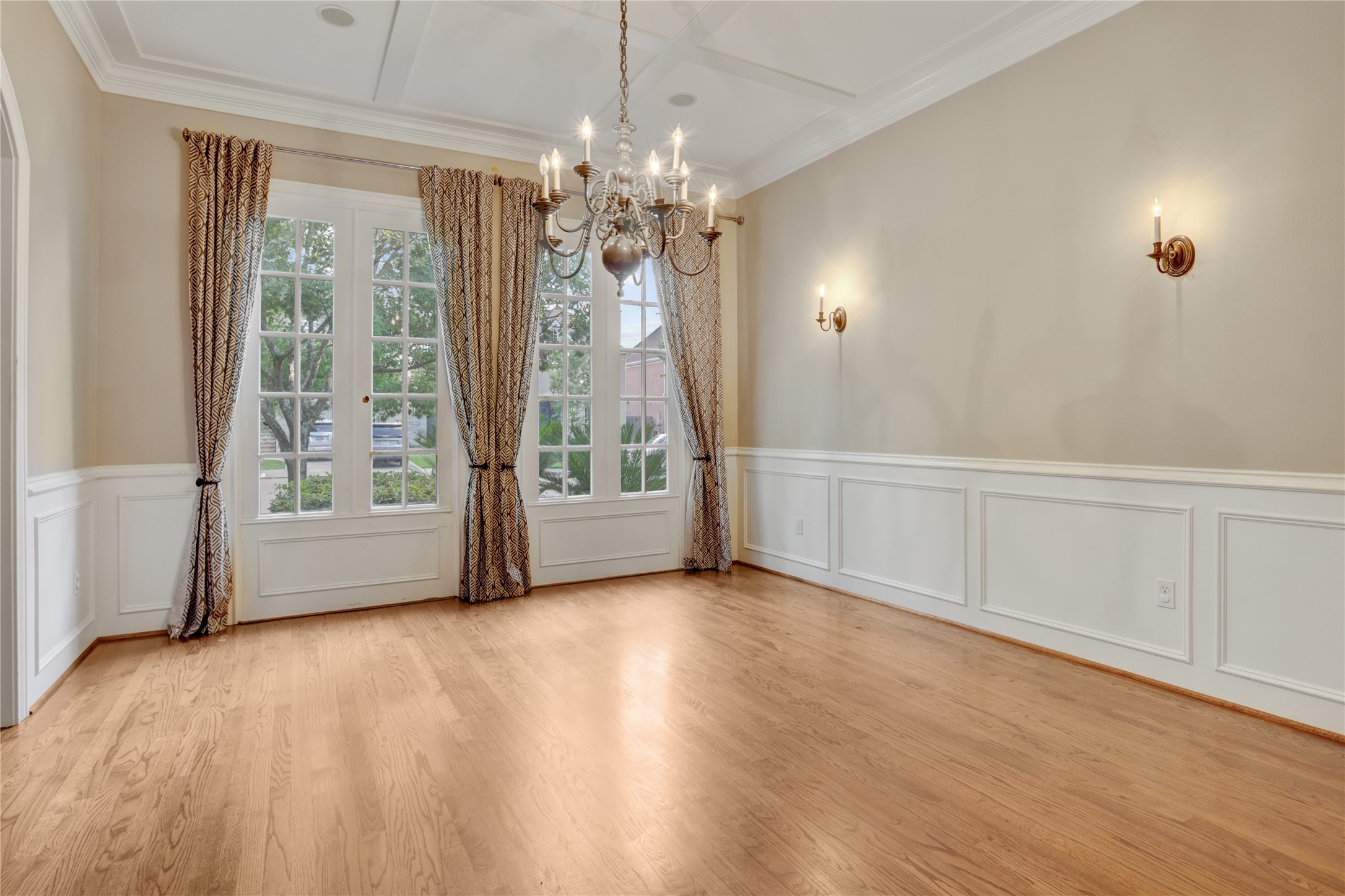  3502 Gramercy Street - 物件實景