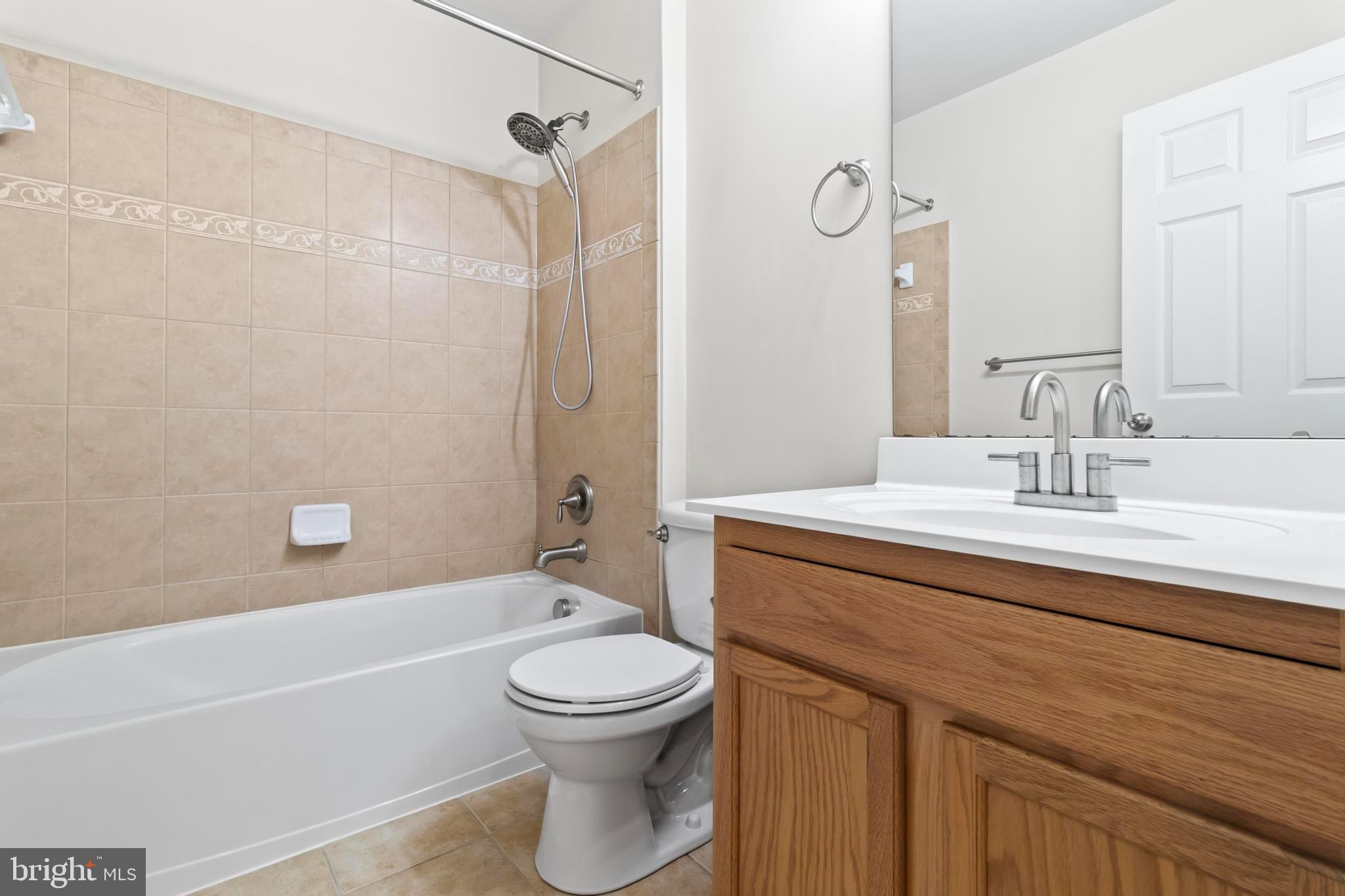 La Plata, Maryland, 20646, United States, 4 Bedrooms Bedrooms, ,4 BathroomsBathrooms,Residential,For Sale,1990810