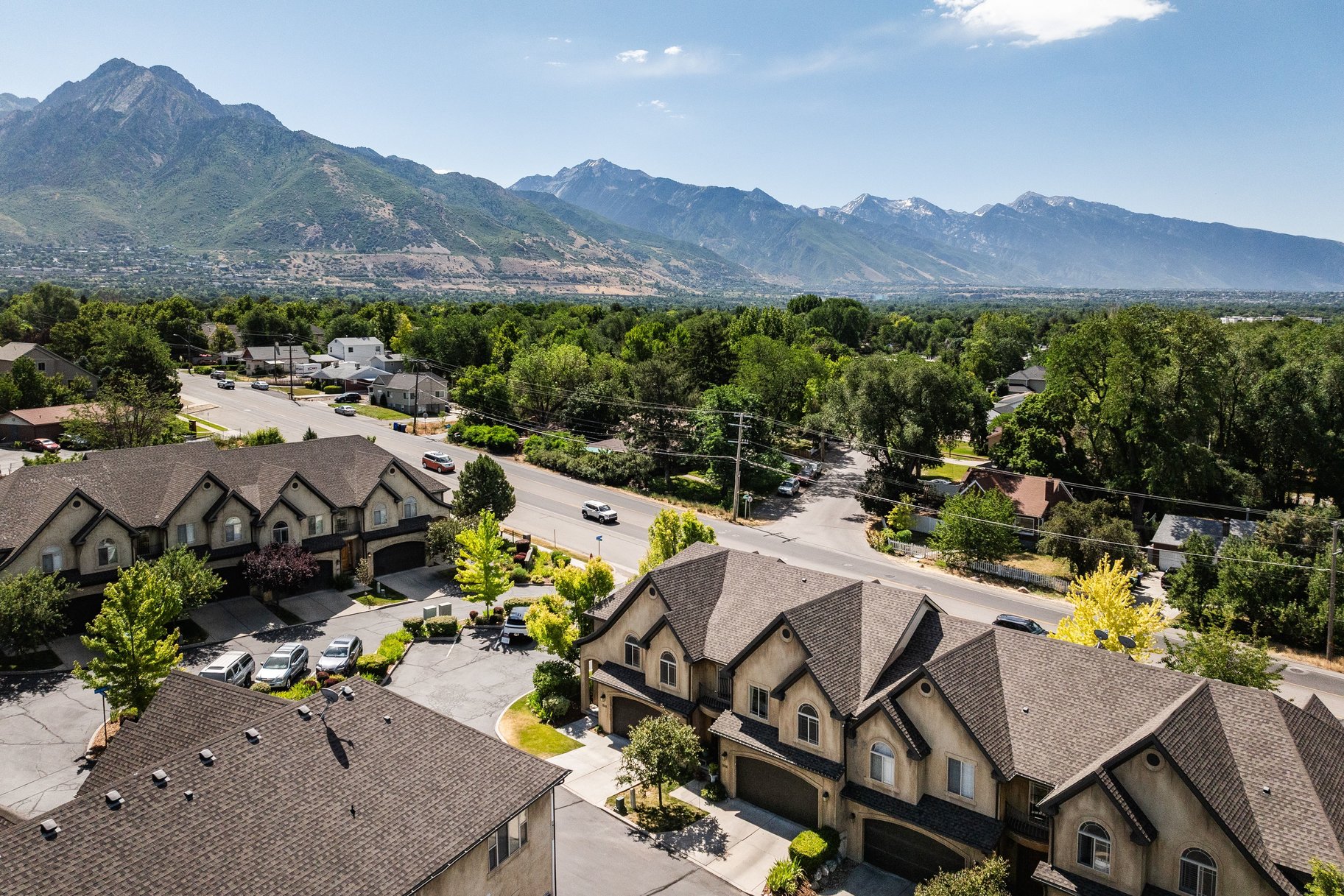  Prime Holladay Townhome in an Unbeatable Location - 物件實景