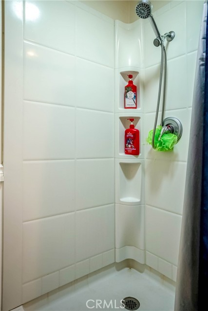 Canyon Country, California, 91351, United States, 4 Bedrooms Bedrooms, ,2 BathroomsBathrooms,Residential,For Sale,1977550