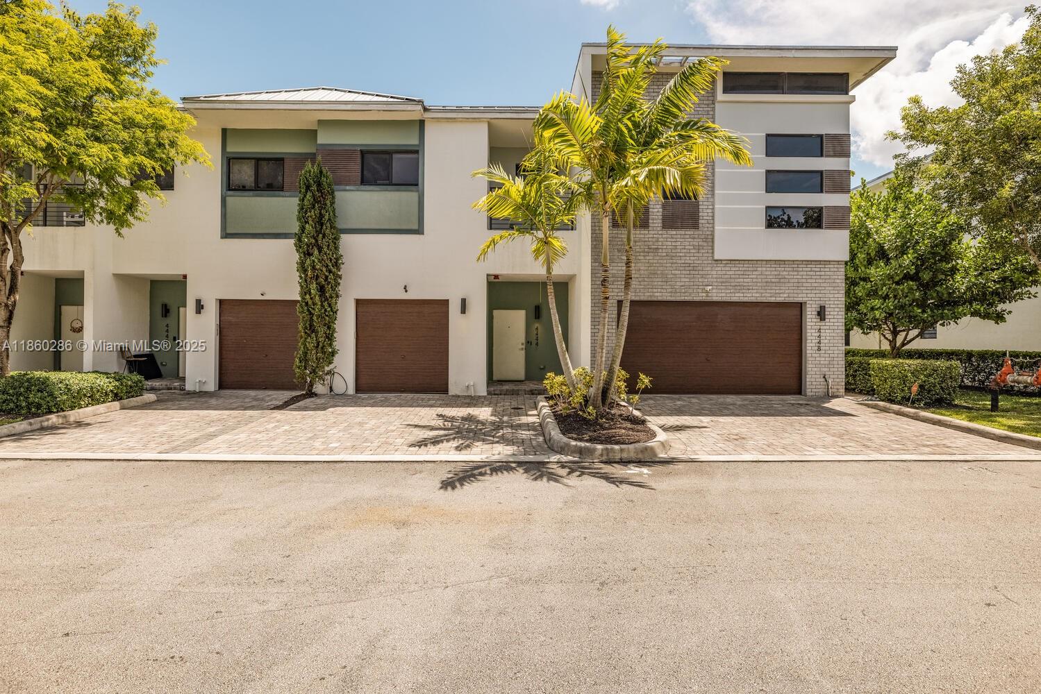 Plantation, Florida, 33317, United States, 3 Bedrooms Bedrooms, ,3 BathroomsBathrooms,Residential,For Sale,1919824