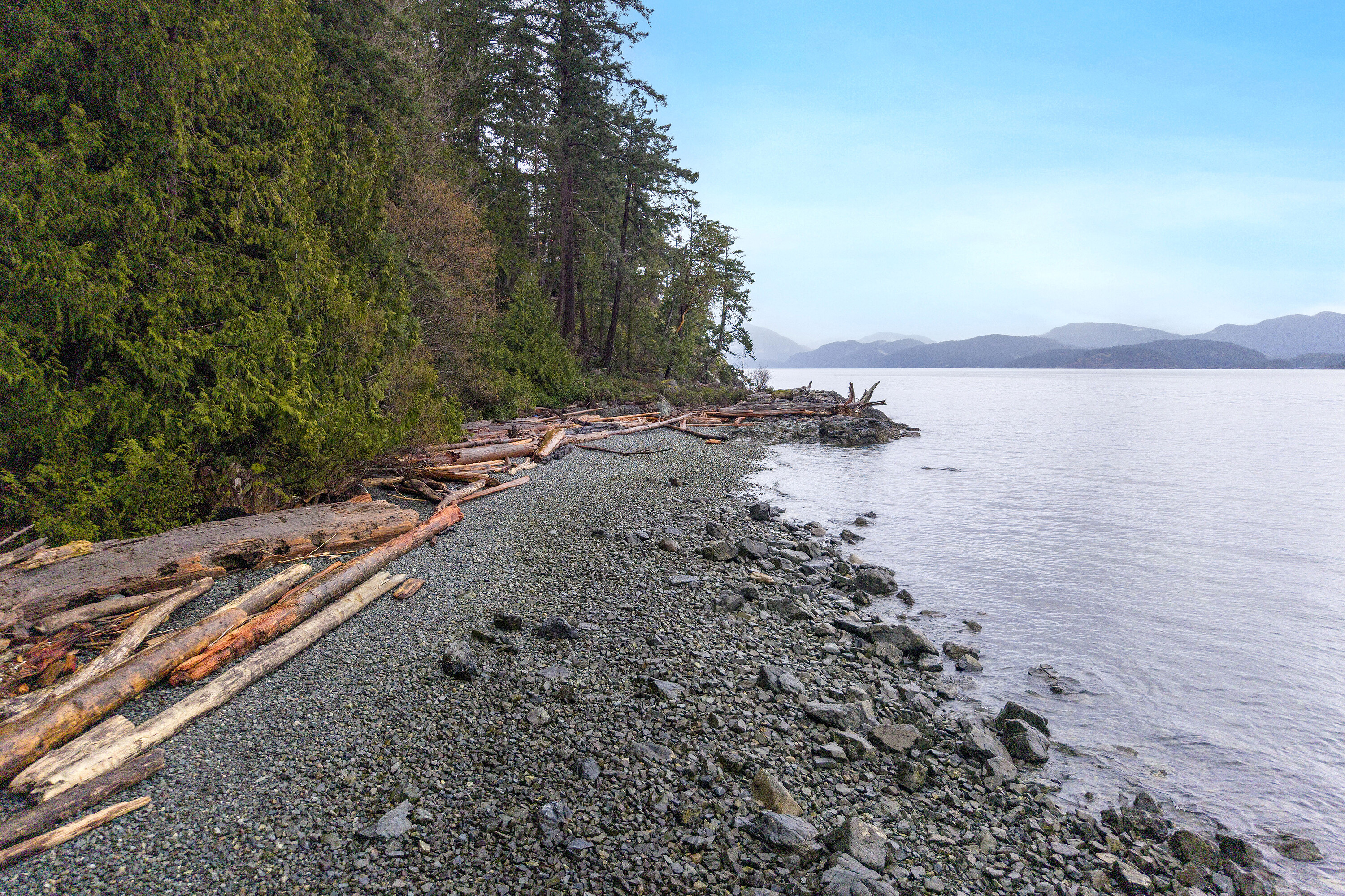  Private Lake Property - 物件實景