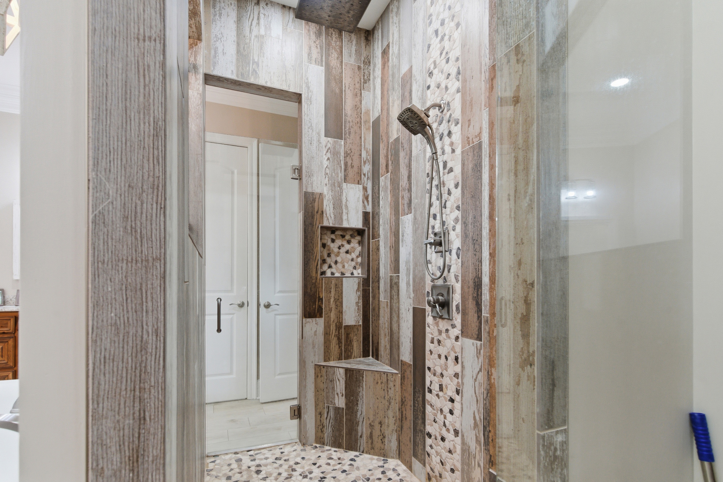 Scott, Louisiana, 70583, United States, 4 Bedrooms Bedrooms, ,3 BathroomsBathrooms,Residential,For Sale,2002633