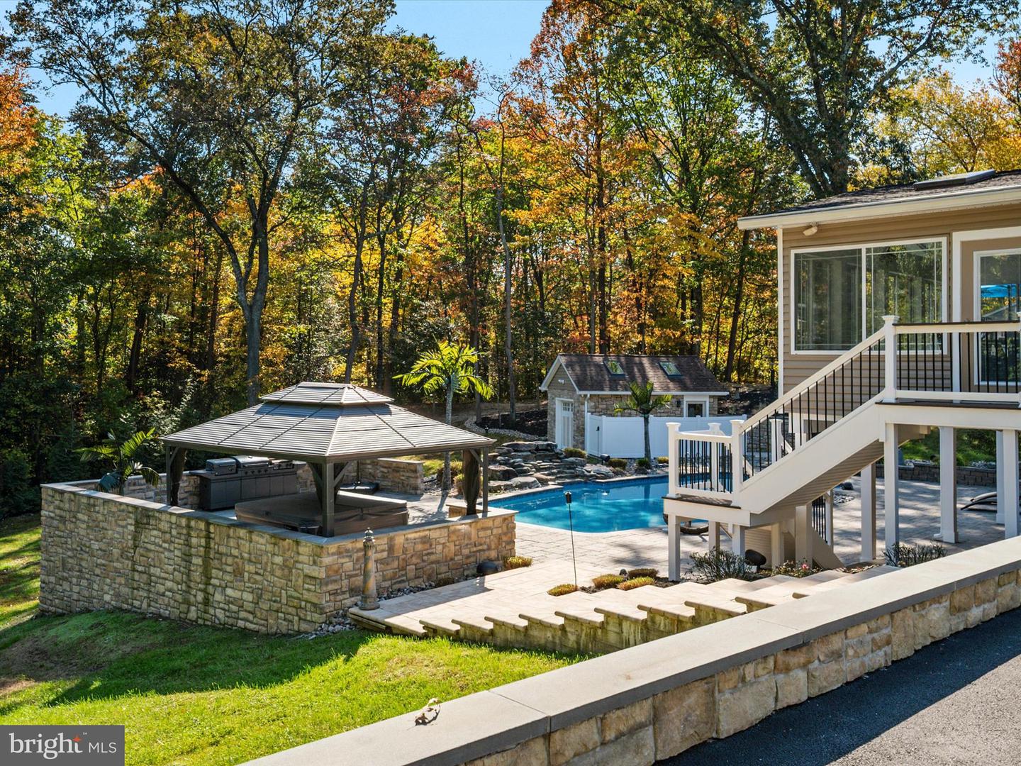 Pasadena, Maryland, 21122, United States, 4 Bedrooms Bedrooms, ,4 BathroomsBathrooms,Residential,For Sale,1989268