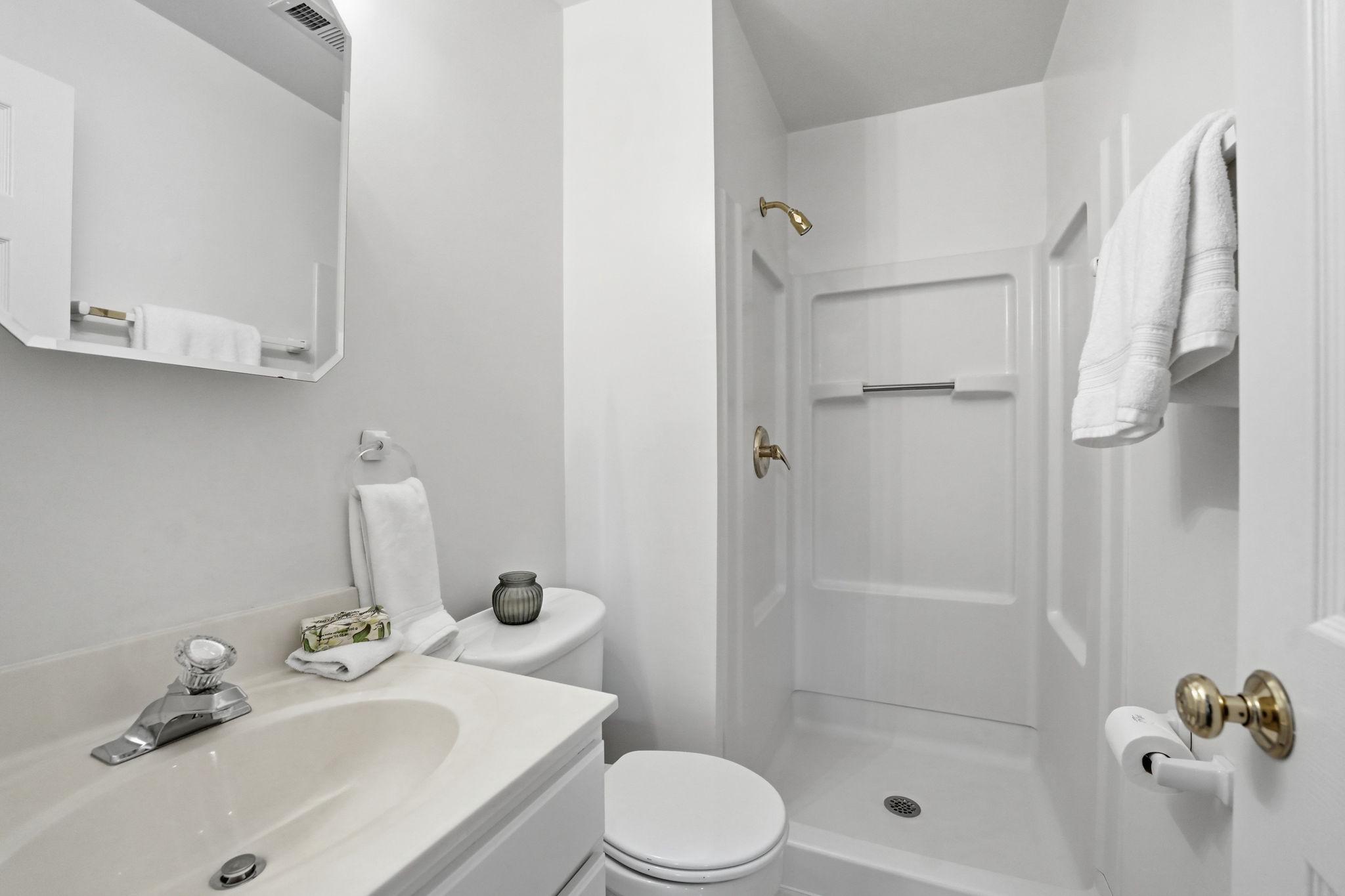  9919 Longford Court, Vienna, VA, 22181 - 物件實景