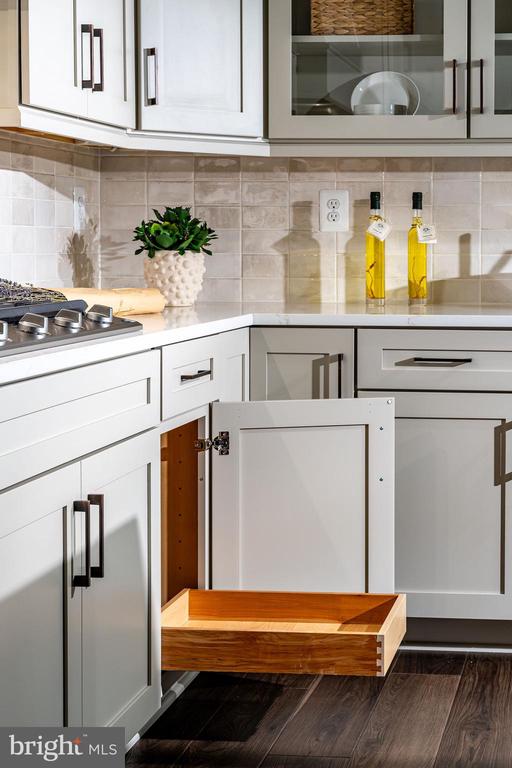 Glen Allen, Virginia, 23060, United States, 3 Bedrooms Bedrooms, ,3 BathroomsBathrooms,Residential,For Sale,1978776