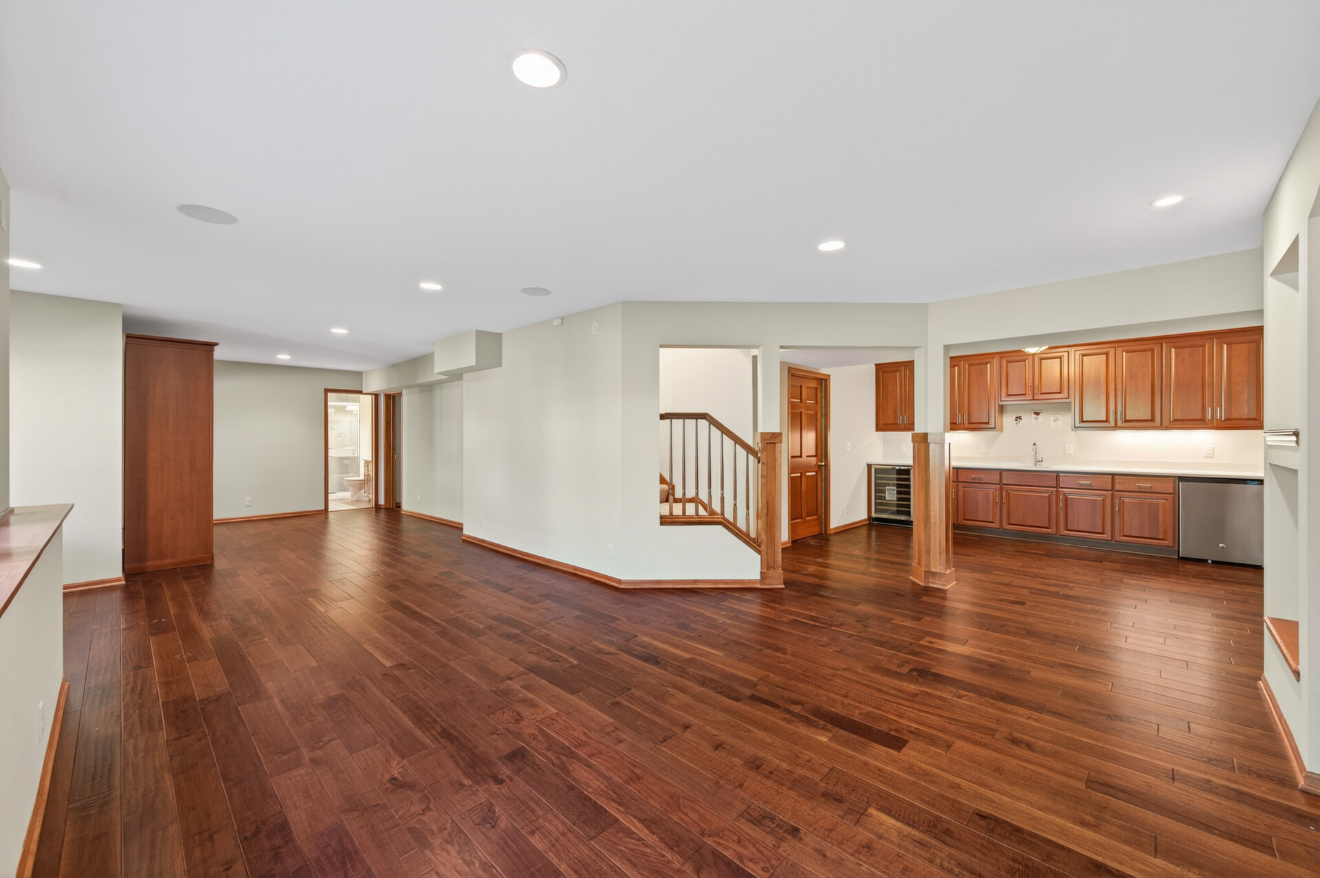 Luxury Lakeside Retreat in the Heart of Woodbury - 物件實景