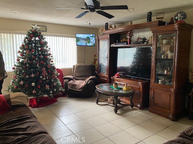 Santa Ana, California, 92703, United States, 3 Bedrooms Bedrooms, ,2 BathroomsBathrooms,Residential,For Sale,1915393