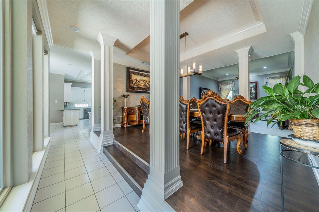 Arlington, Texas, 76013, United States, 4 Bedrooms Bedrooms, ,4 BathroomsBathrooms,Residential,For Sale,1978086