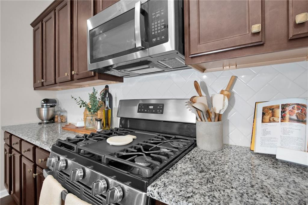 Fayetteville, North Carolina, 28312, United States, 5 Bedrooms Bedrooms, ,4 BathroomsBathrooms,Residential,For Sale,1962756