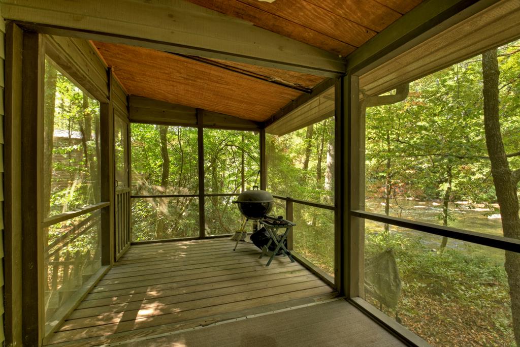 Blue Ridge, Georgia, 30513, United States, 4 Bedrooms Bedrooms, ,4 BathroomsBathrooms,Residential,For Sale,1859104