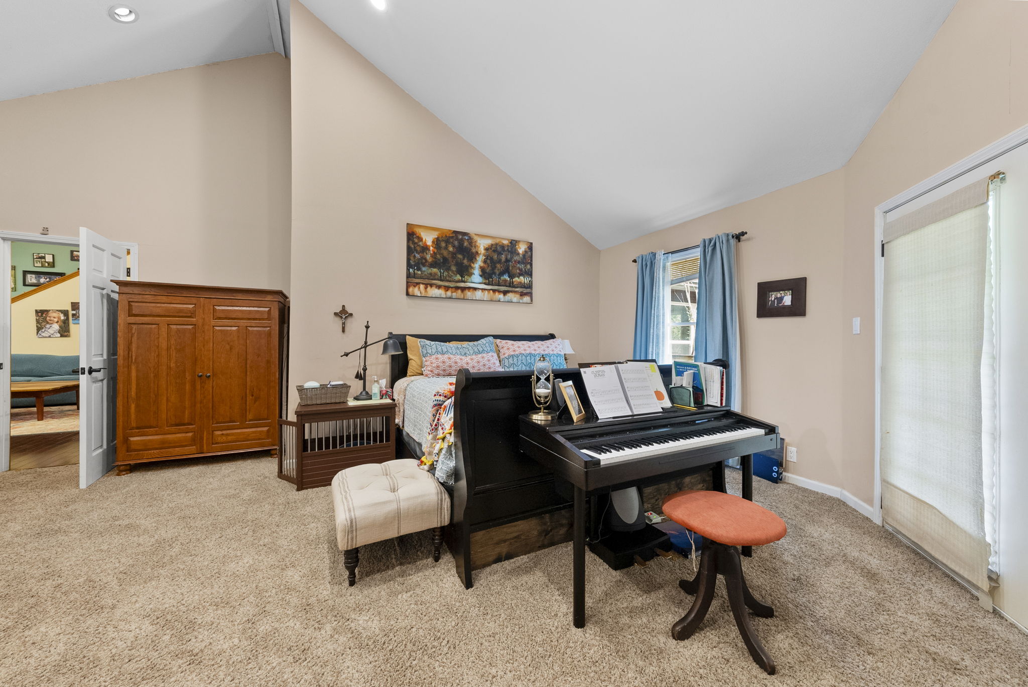 Bloomfield, Indiana, 47424, United States, 3 Bedrooms Bedrooms, ,2 BathroomsBathrooms,Residential,For Sale,1976098