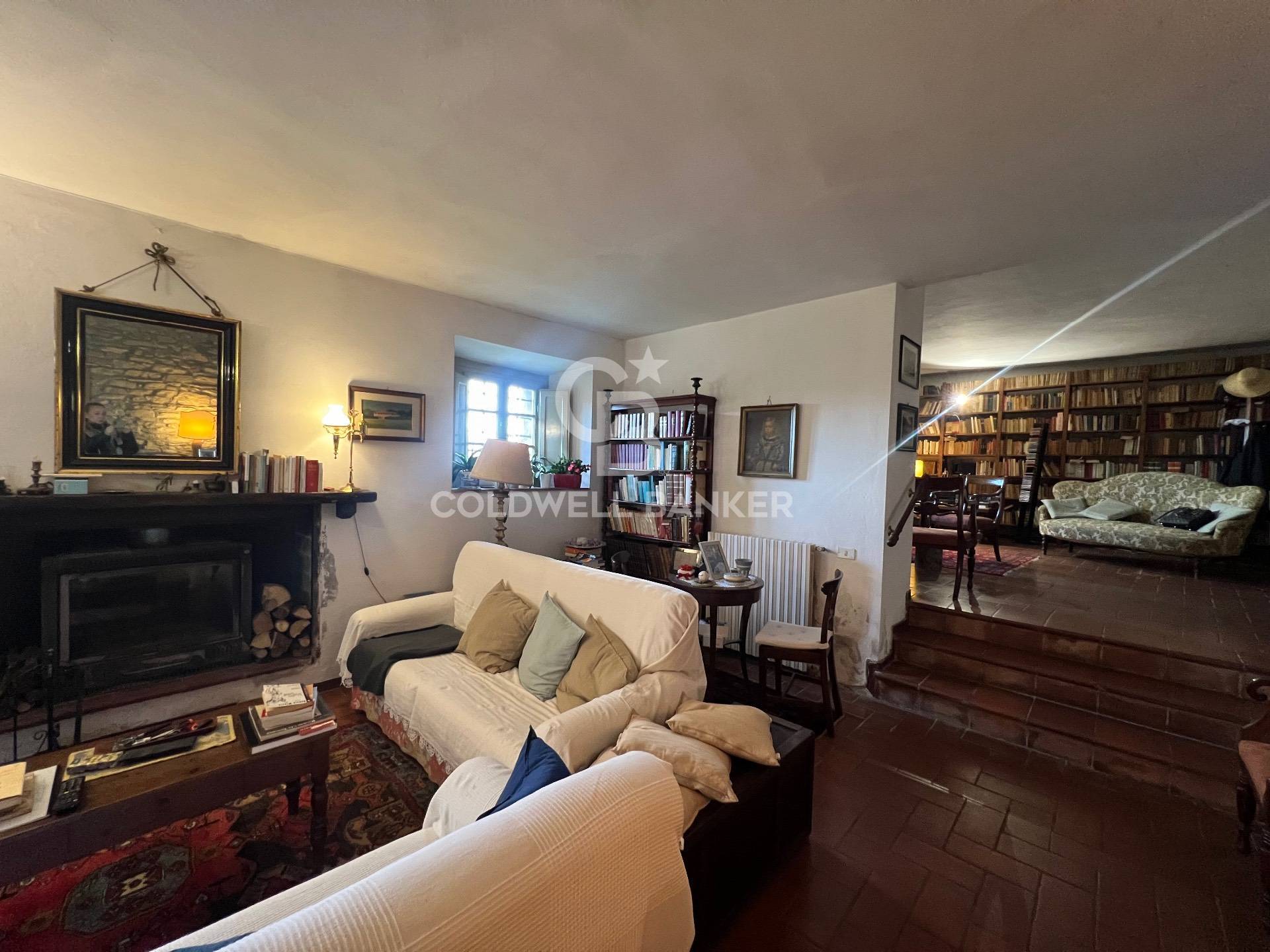 VIA DI VICOPELAGO, Lucca, Lucca, 55100, IT, 4 Bedrooms Bedrooms, ,2 BathroomsBathrooms,Residential,For Sale,VIA DI VICOPELAGO,1628476