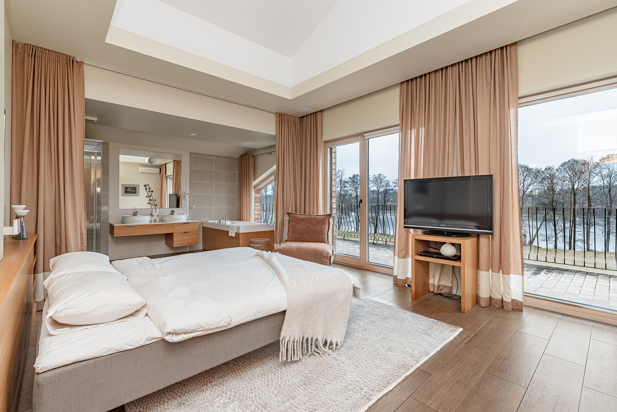  A spacious lakeshore residence near Druskininkai - 物件實景