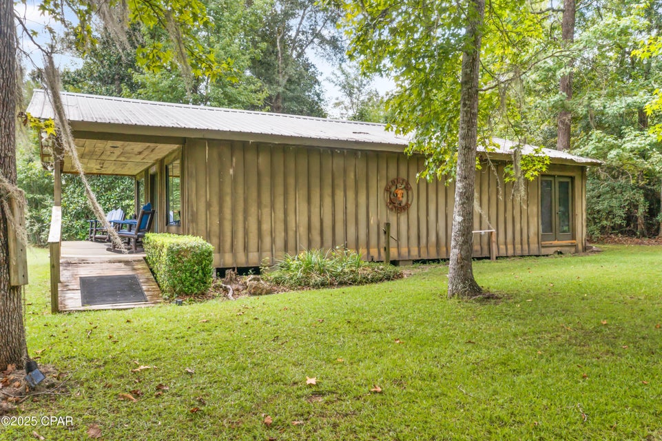 Malone, Florida, 32445, United States, 3 Bedrooms Bedrooms, ,3 BathroomsBathrooms,Residential,For Sale,1974883
