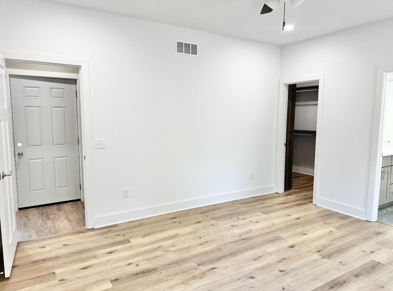 Shell Knob, Missouri, 65747, United States, 5 Bedrooms Bedrooms, ,3 BathroomsBathrooms,Residential,For Sale,1982122