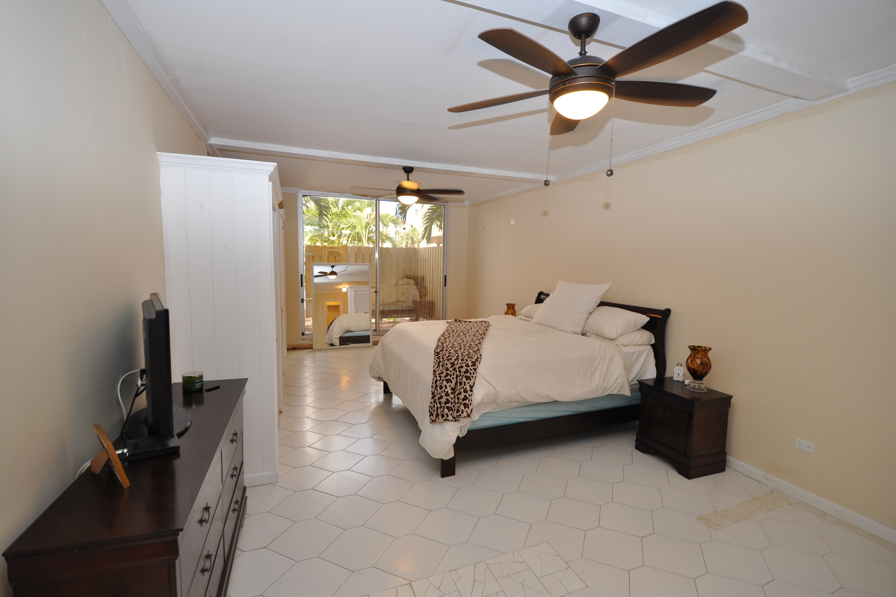  G-04 Rawson Court Ground Floor Residence - 物件實景