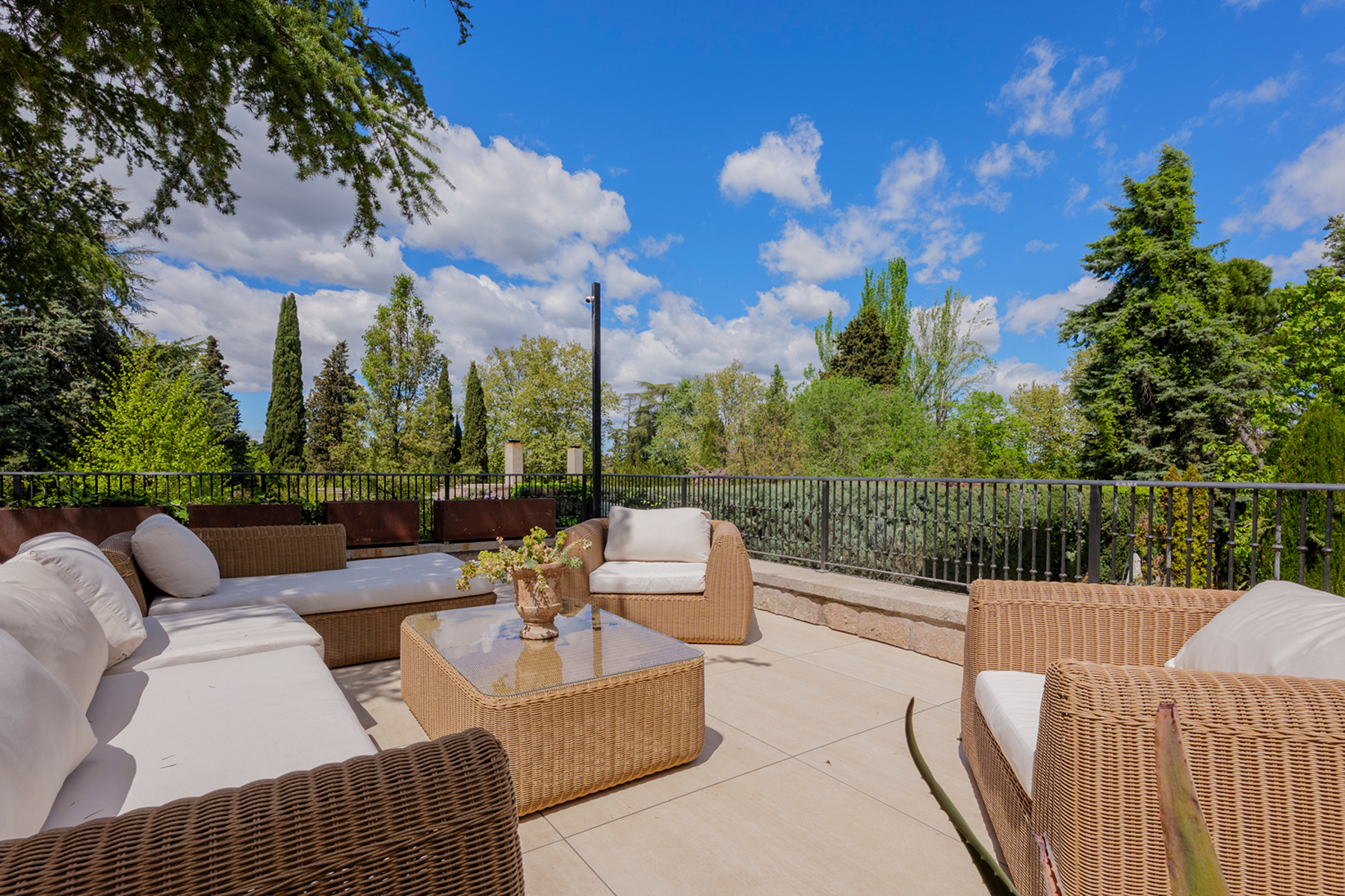  Villa with pool and garden in Somosaguas - 物件實景