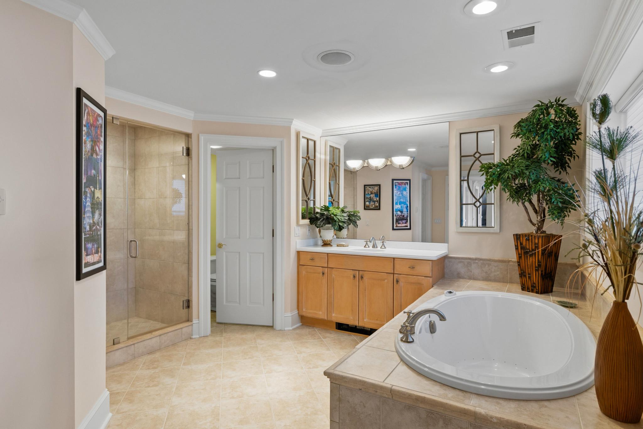  720 South River Landing Road, Edgewater, MD, 21037 - 物件實景