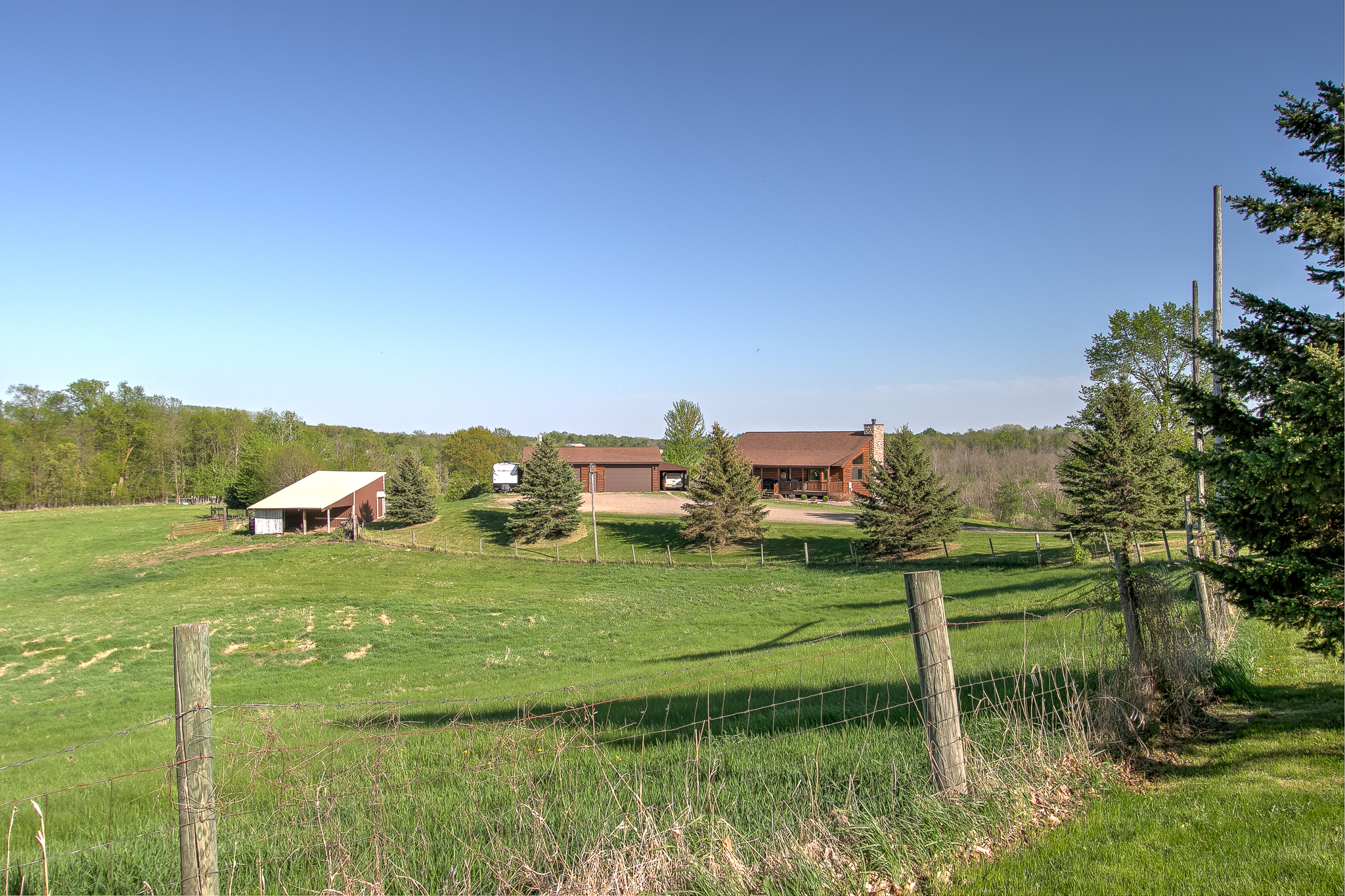 Braham, Minnesota, 55006, United States, 4 Bedrooms Bedrooms, ,2 BathroomsBathrooms,Residential,For Sale,1975992