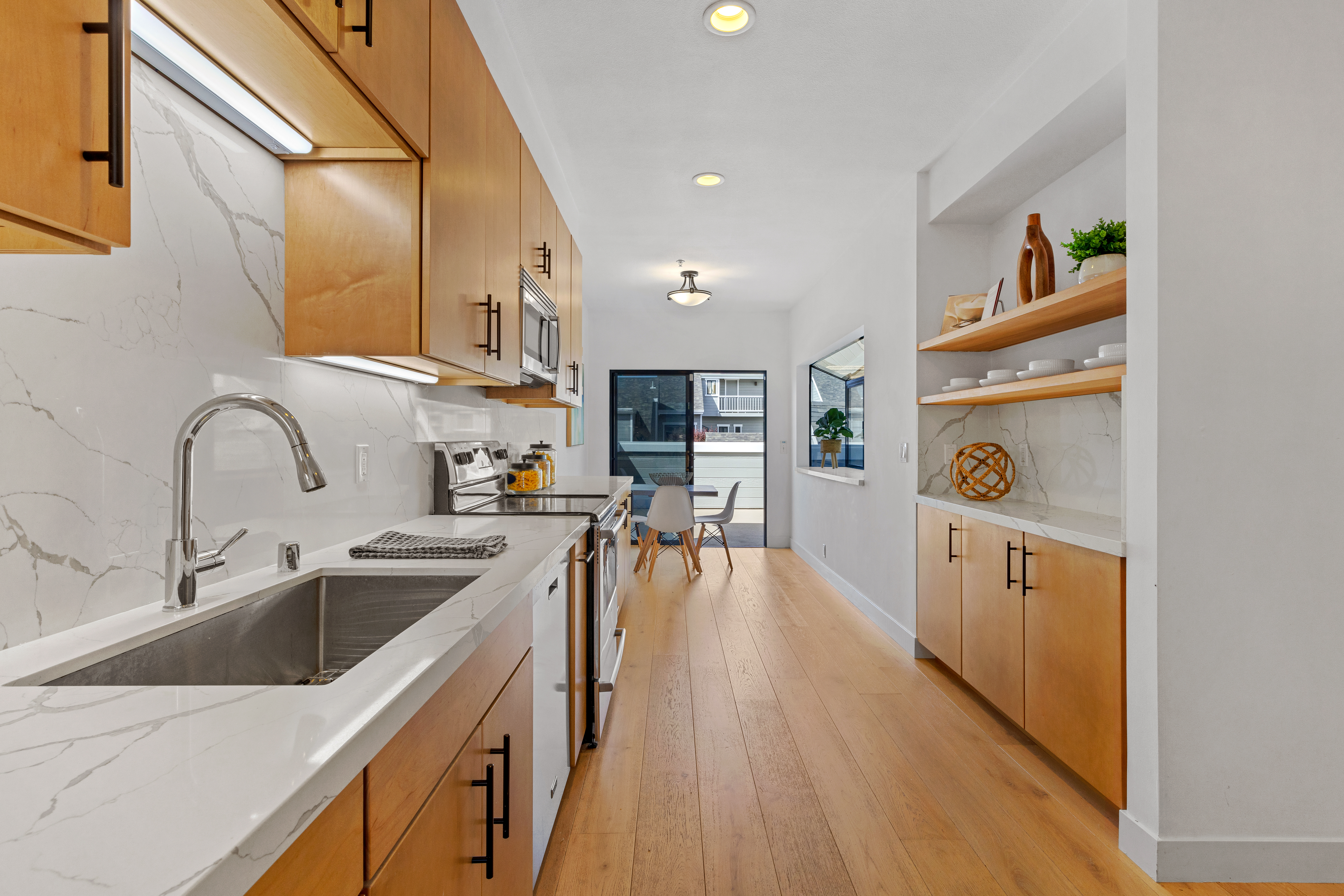  Stylish Waterfront Residence - 物件實景