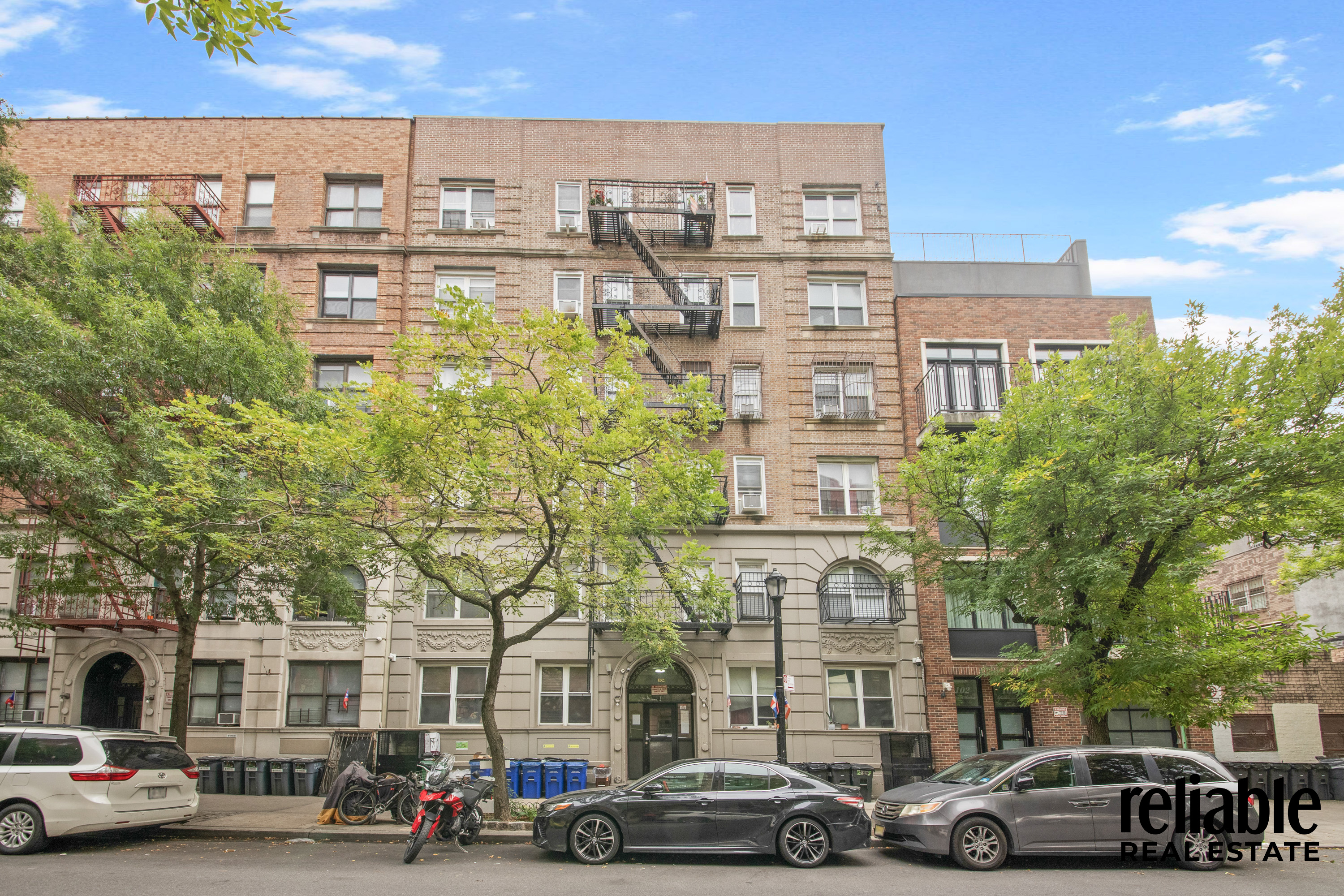 Brooklyn, New York, 11211, United States, 2 Bedrooms Bedrooms, ,1 BathroomBathrooms,Residential,For Sale,1959081