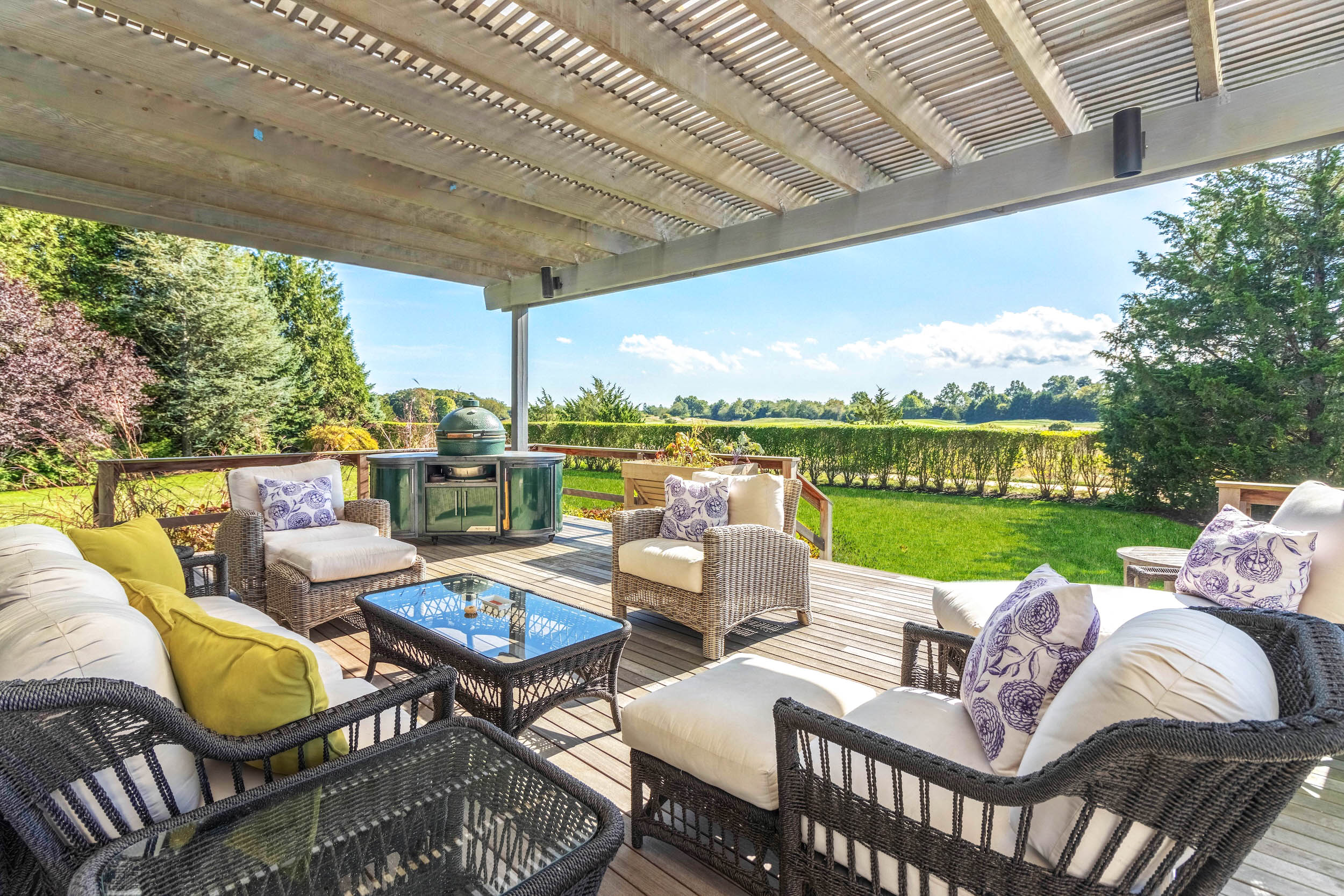  350 Laurel Way, Laurel, NY 11948 - 物件實景