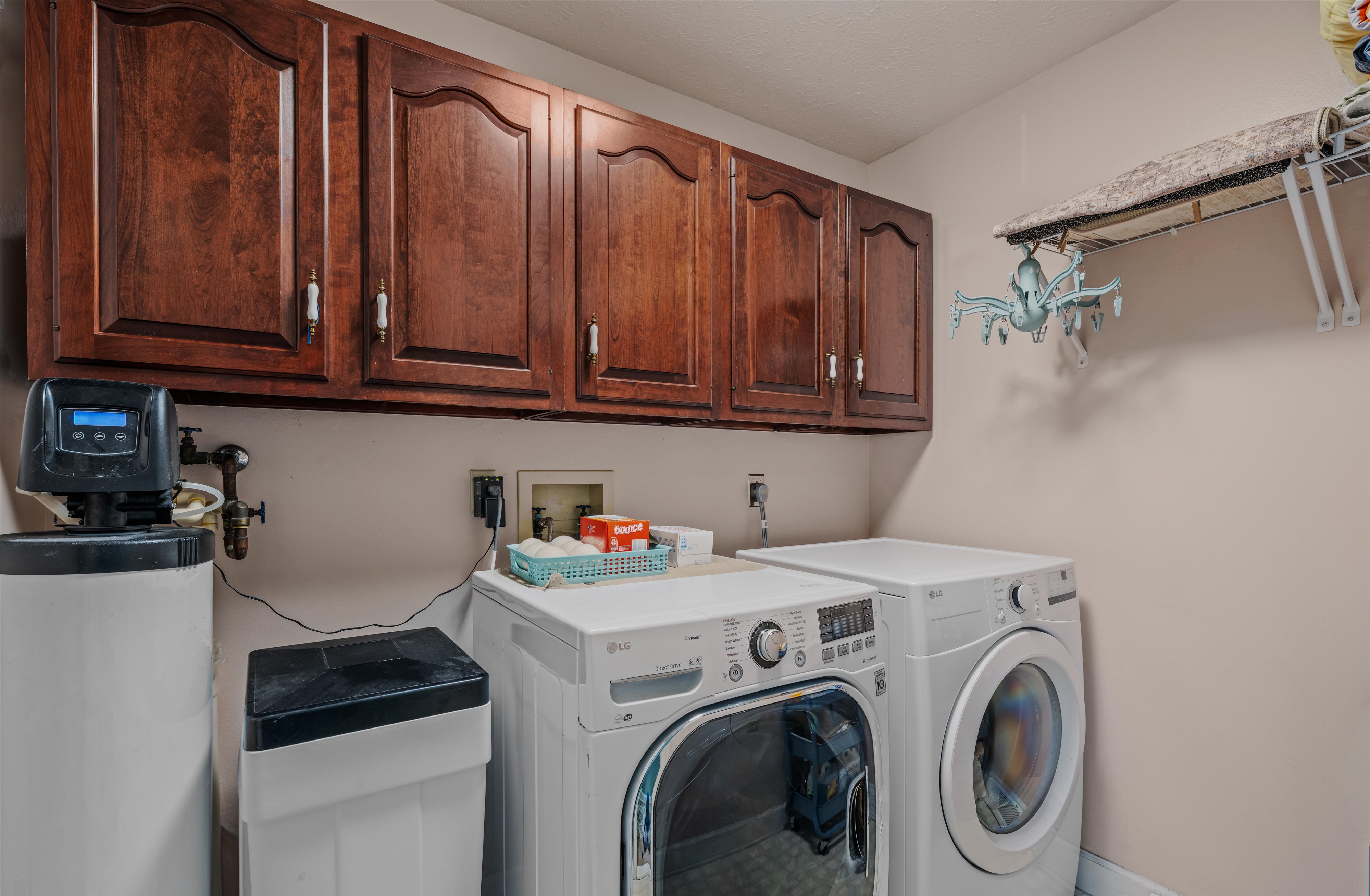 Martinsburg, West Virginia, 25403, United States, 3 Bedrooms Bedrooms, ,Residential,For Sale,1998035