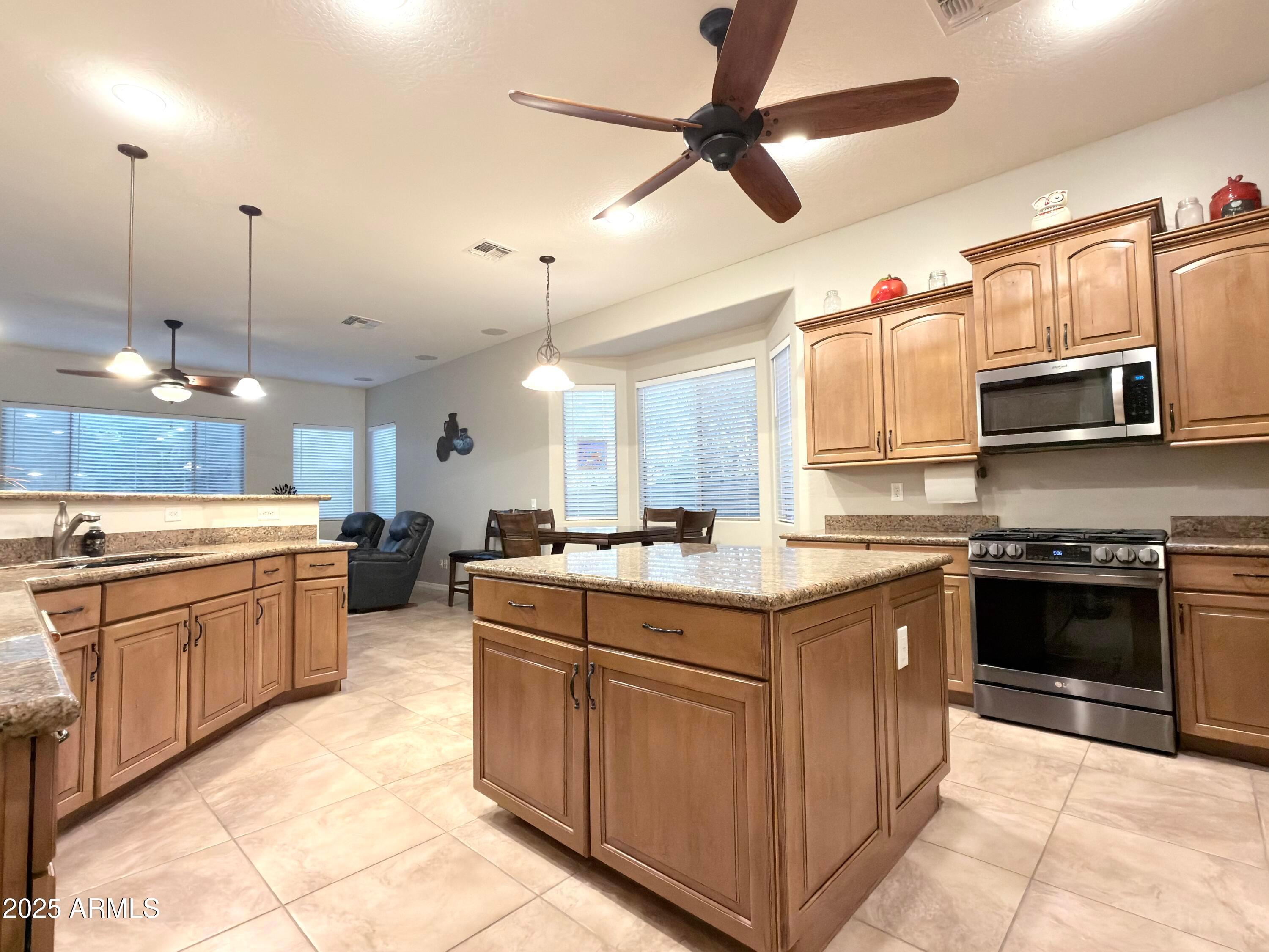 New River, Arizona, 85087, United States, 4 Bedrooms Bedrooms, ,2 BathroomsBathrooms,Residential,For Sale,1979585