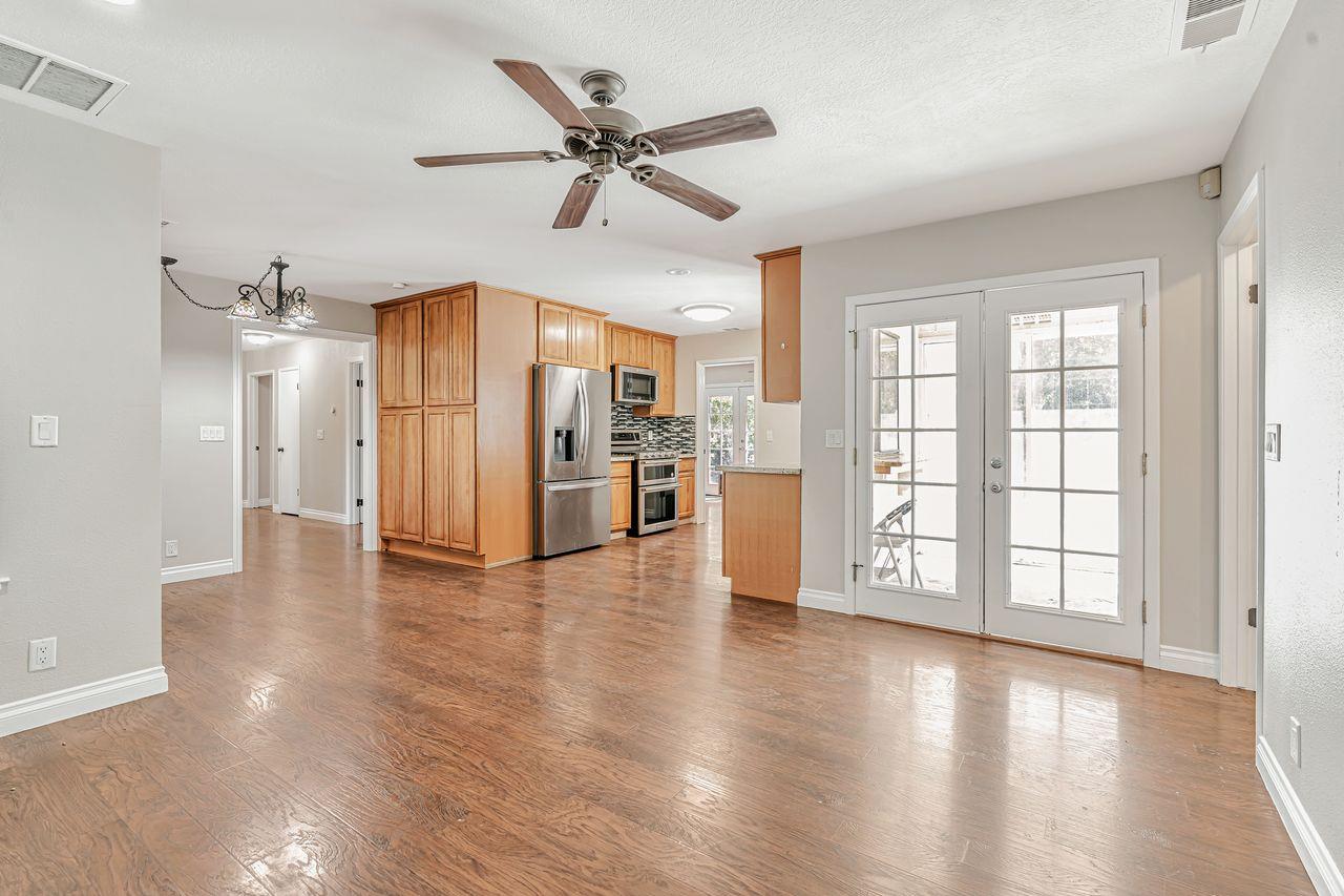 Stockton, California, 95207, United States, 5 Bedrooms Bedrooms, ,4 BathroomsBathrooms,Residential,For Sale,1939520