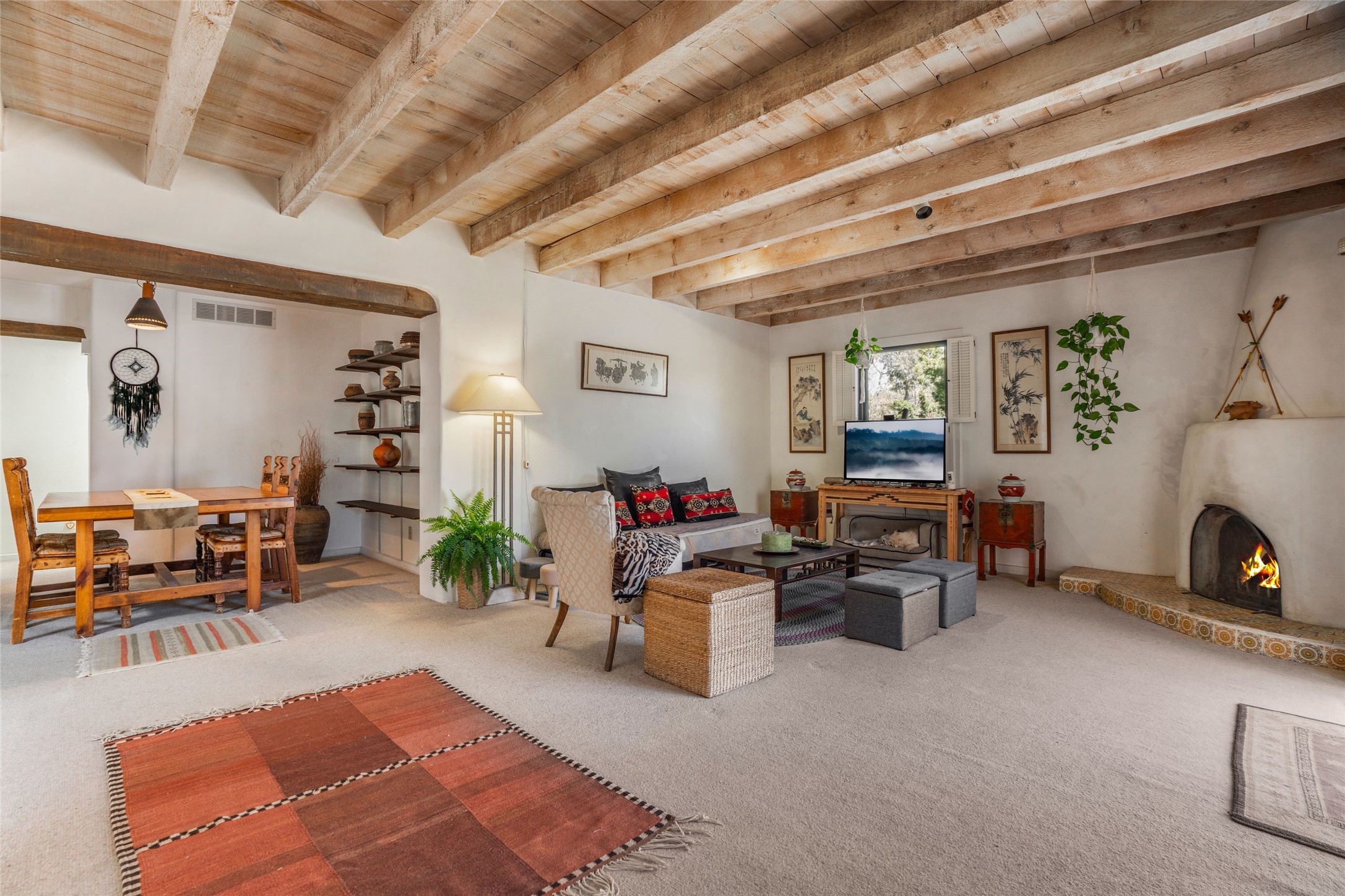  329 Calle Loma Norte - 物件實景