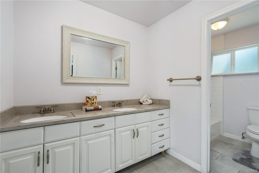 Redlands, California, 92373, United States, 4 Bedrooms Bedrooms, ,3 BathroomsBathrooms,Residential,For Sale,1824077
