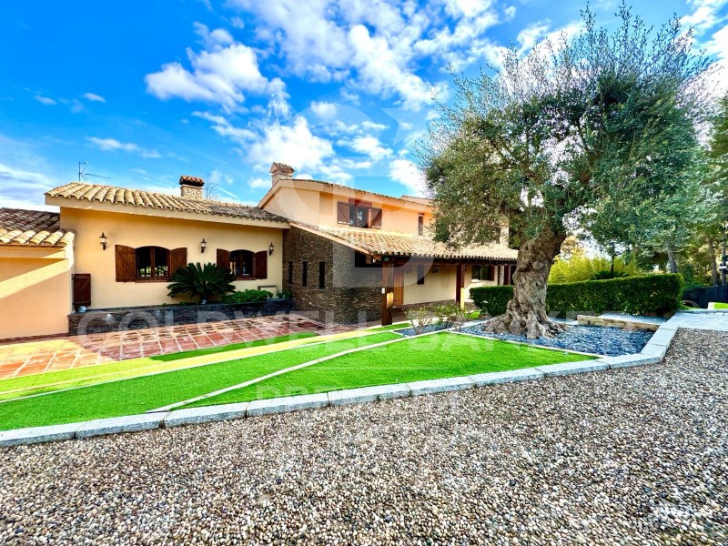 Cerdanyola del Vallès, Catalonia, ES, ,Residential,For Sale,1482989