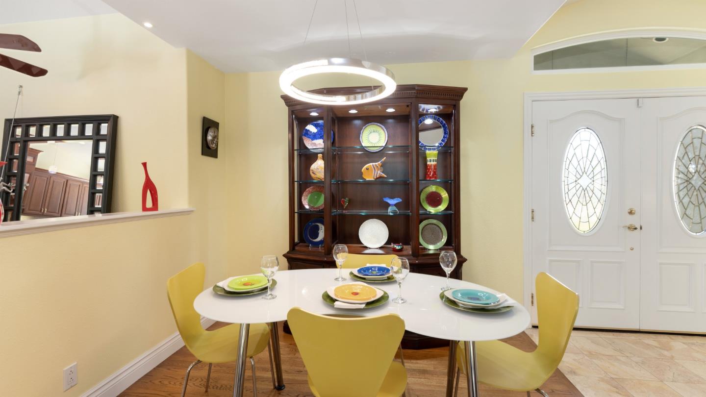 San Jose - Blossom Valley, California, 95123, United States, 3 Bedrooms Bedrooms, ,2 BathroomsBathrooms,Residential,For Sale,1742904