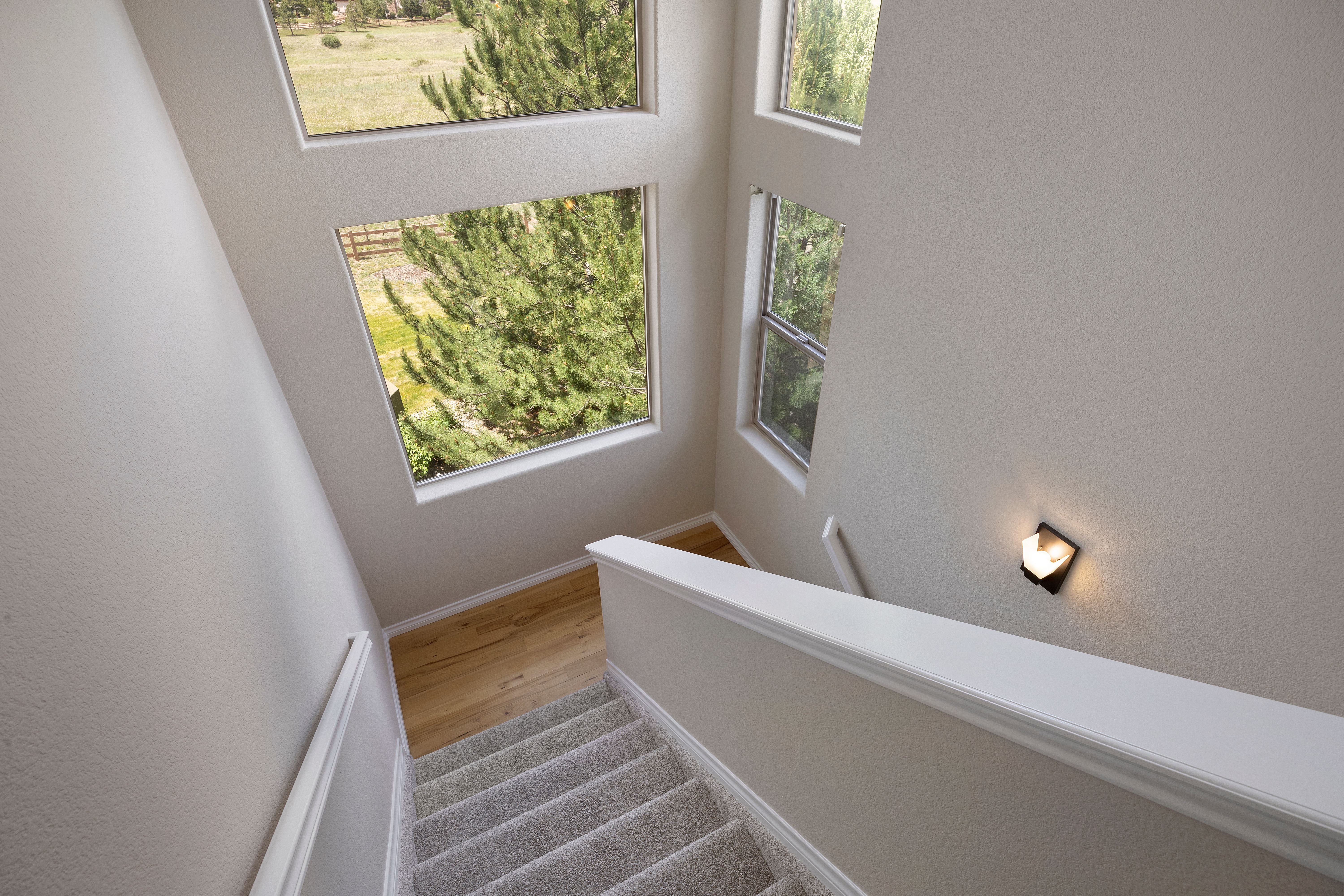  Ideal Blend of Space, Setting and Livability - 物件實景