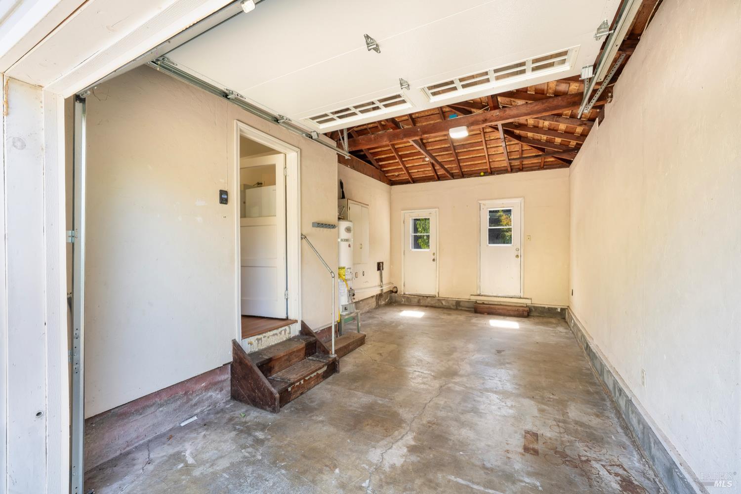 St. Helena, California, 94574, United States, 2 Bedrooms Bedrooms, ,1 BathroomBathrooms,Residential,For Sale,1927276
