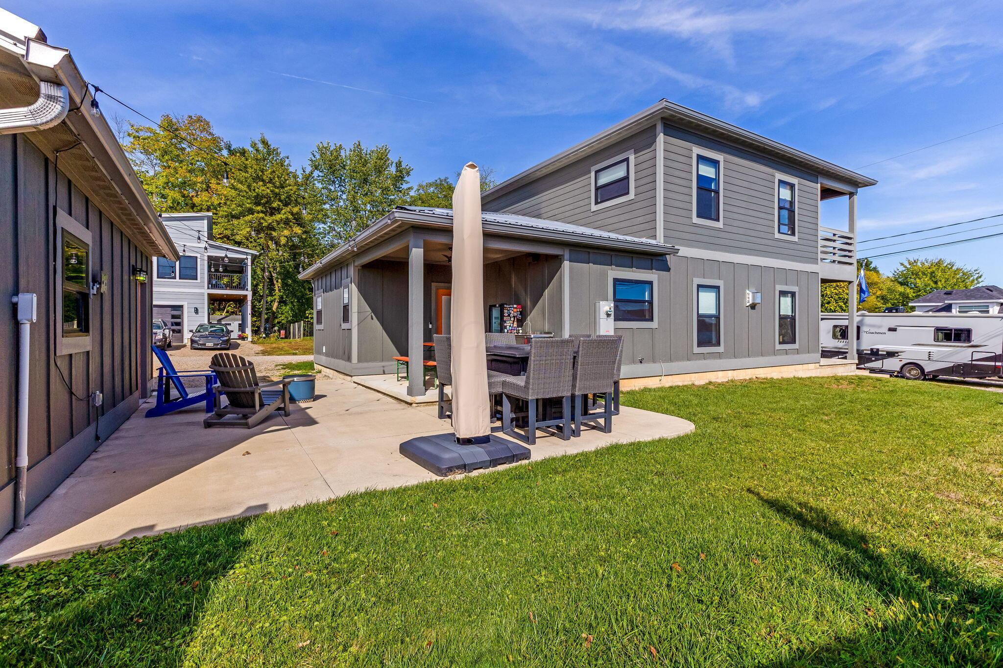 Buckeye Lake, Ohio, 43008, United States, 3 Bedrooms Bedrooms, ,3 BathroomsBathrooms,Residential,For Sale,1975089